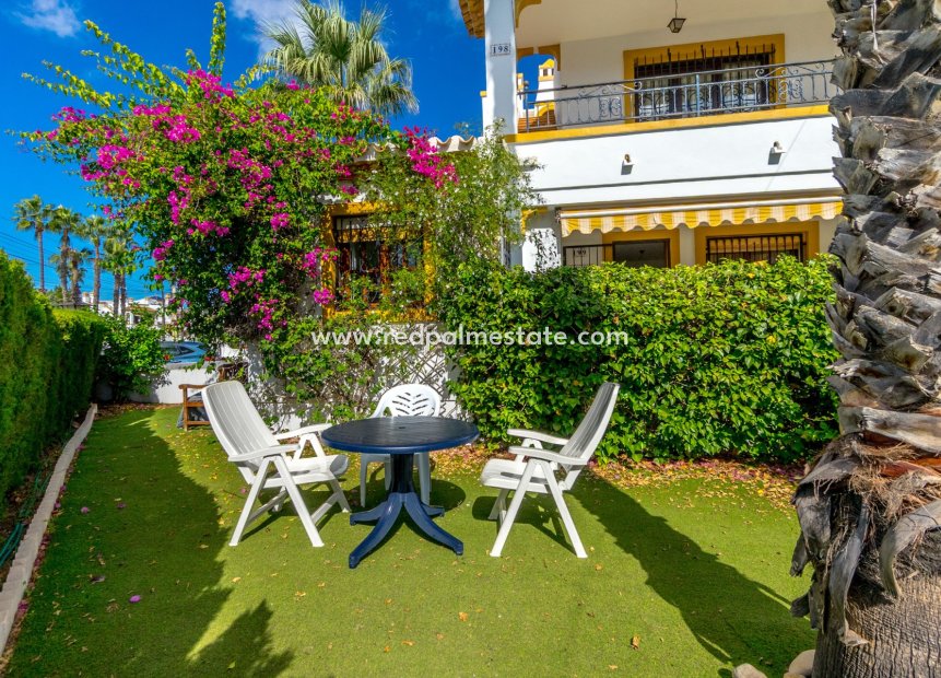 Reventa - Apartmentos -
Orihuela Costa - Villamartín