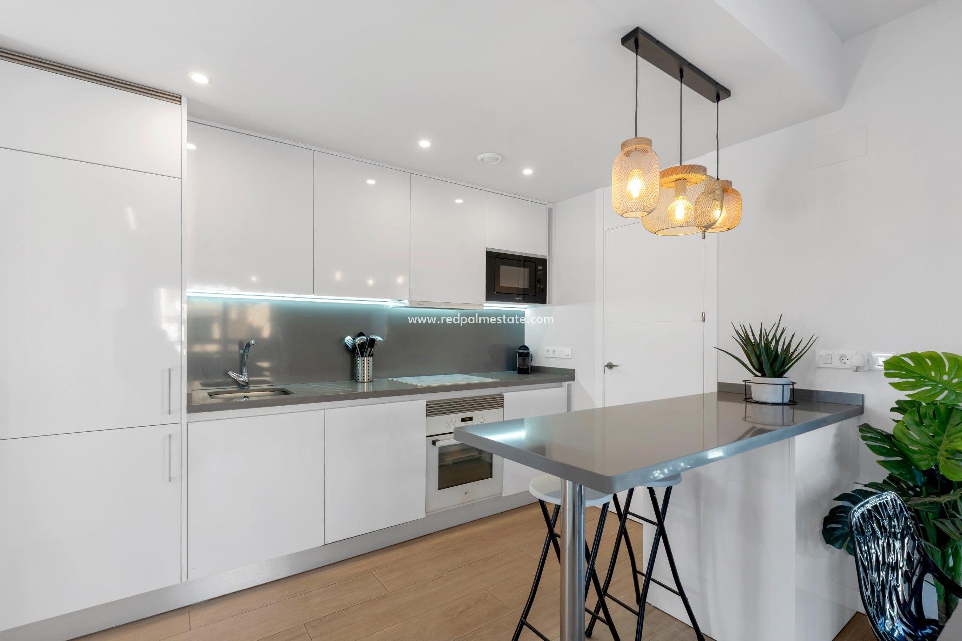 Reventa - Apartmentos -
Orihuela Costa - Villamartín