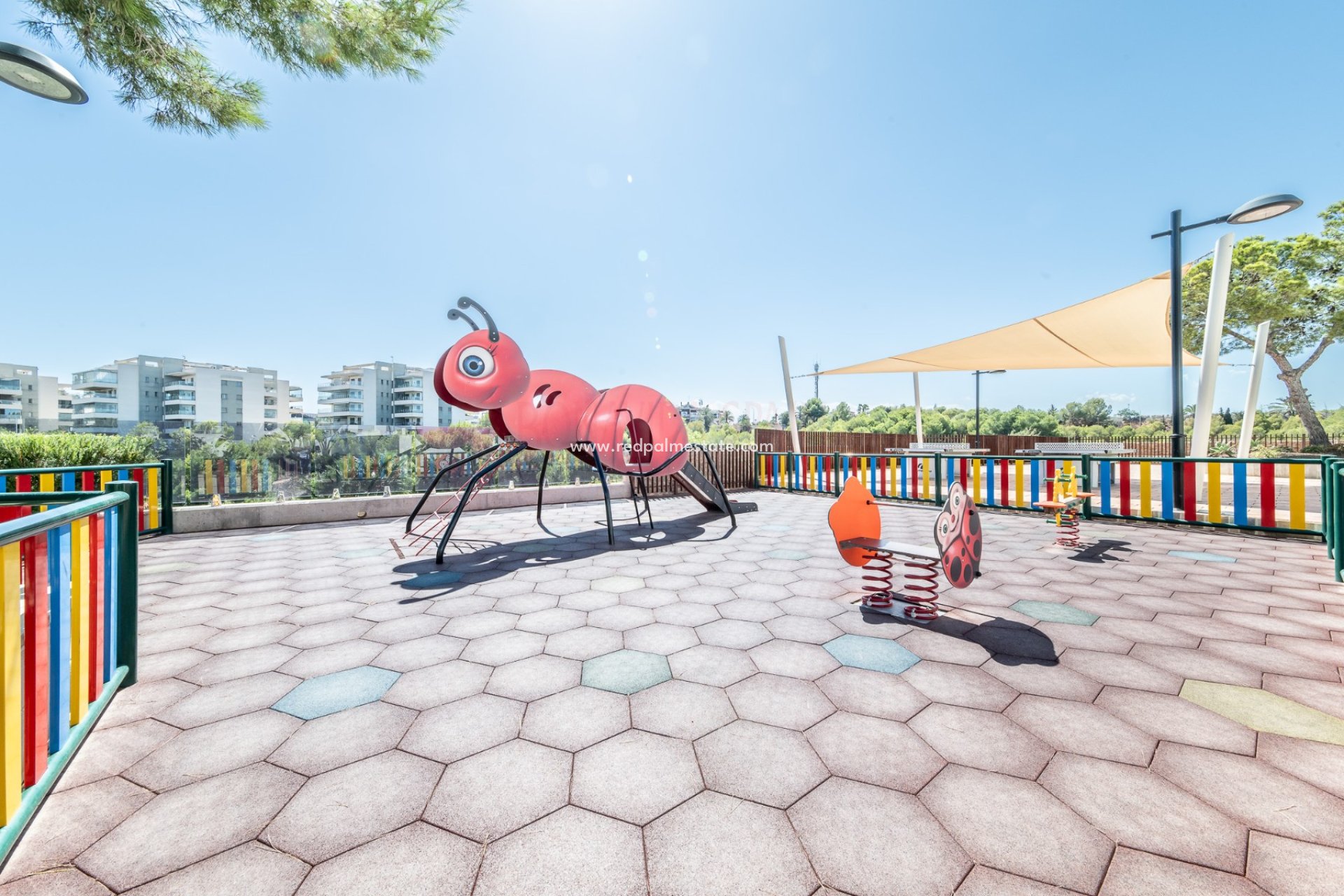 Reventa - Apartmentos -
Orihuela Costa