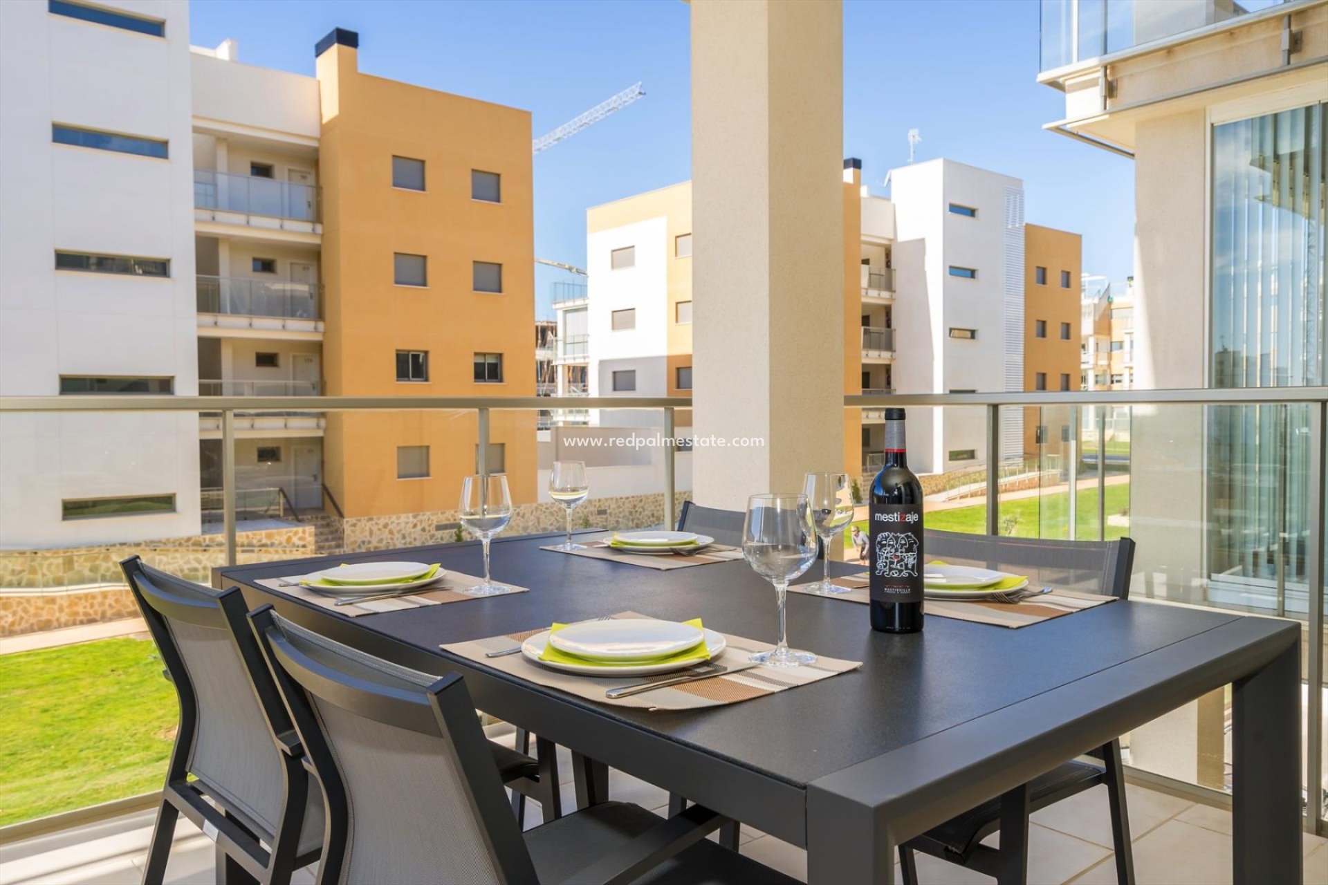 Reventa - Apartmentos -
Orihuela Costa