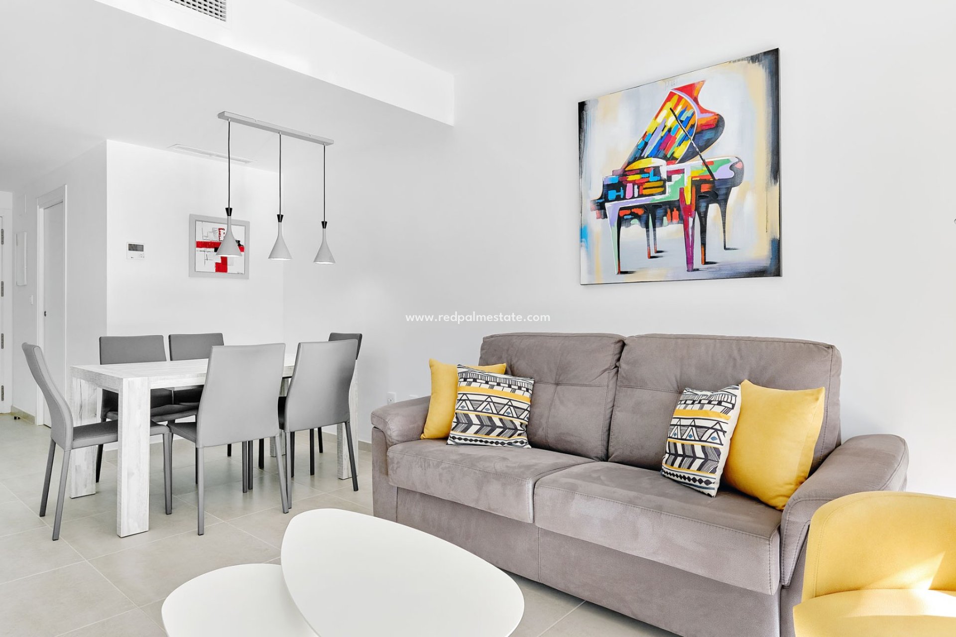 Reventa - Apartmentos -
Orihuela Costa