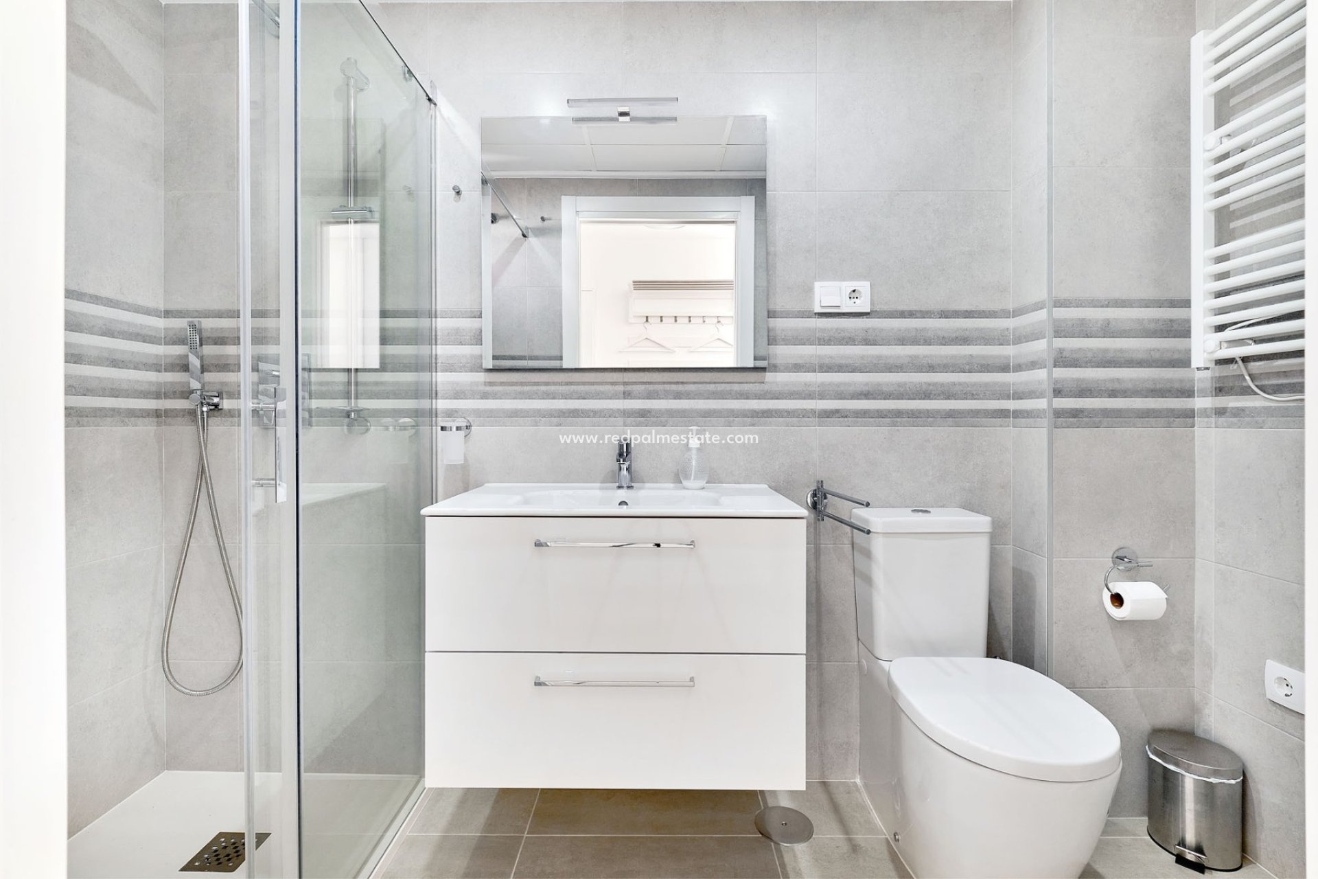 Reventa - Apartmentos -
Orihuela Costa