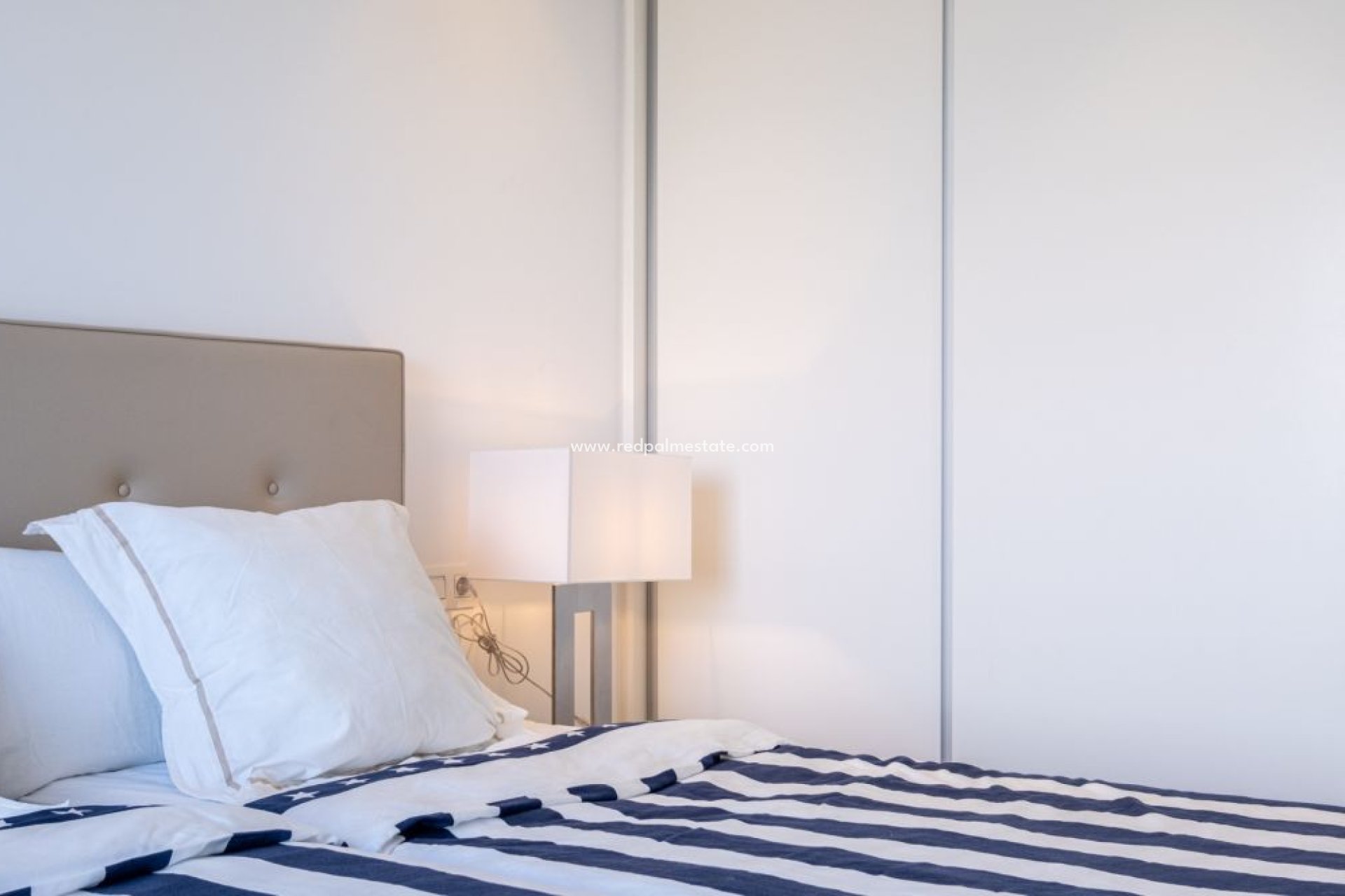 Reventa - Apartmentos -
Orihuela Costa