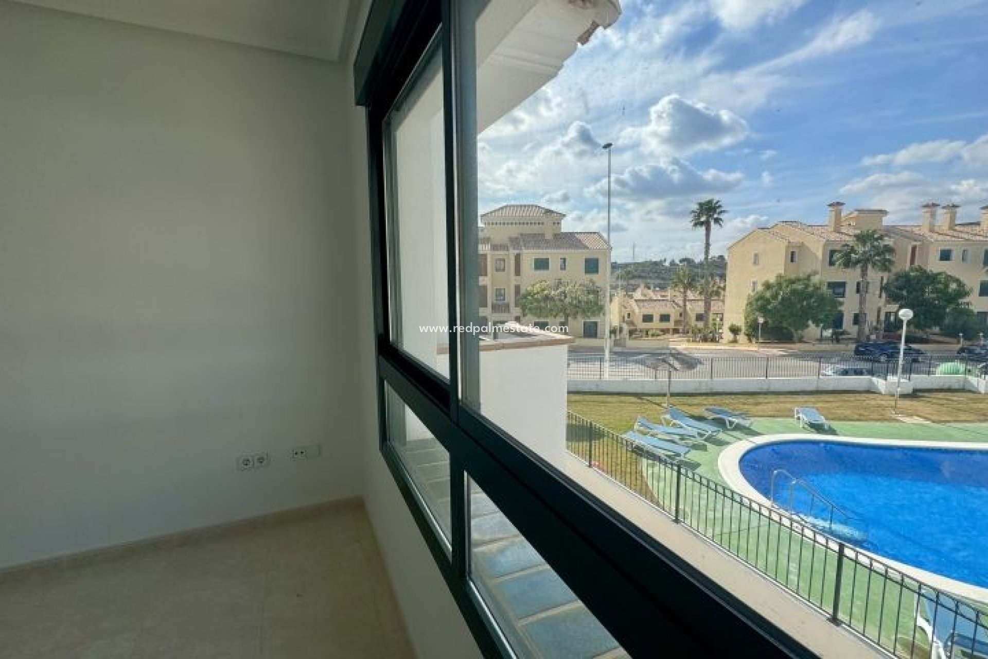 Reventa - Apartmentos -
Orihuela Costa