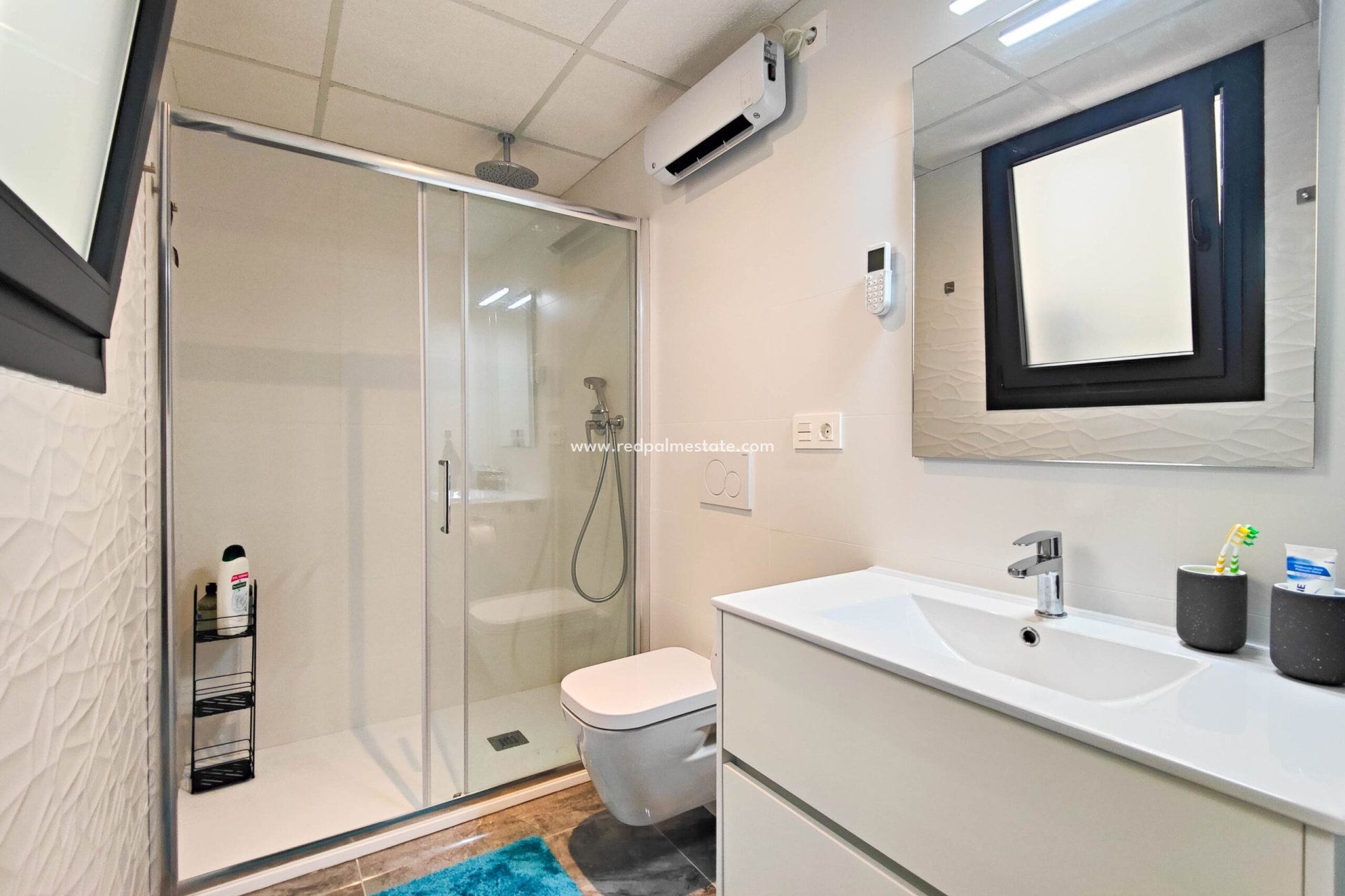 Reventa - Apartmentos -
Orihuela Costa