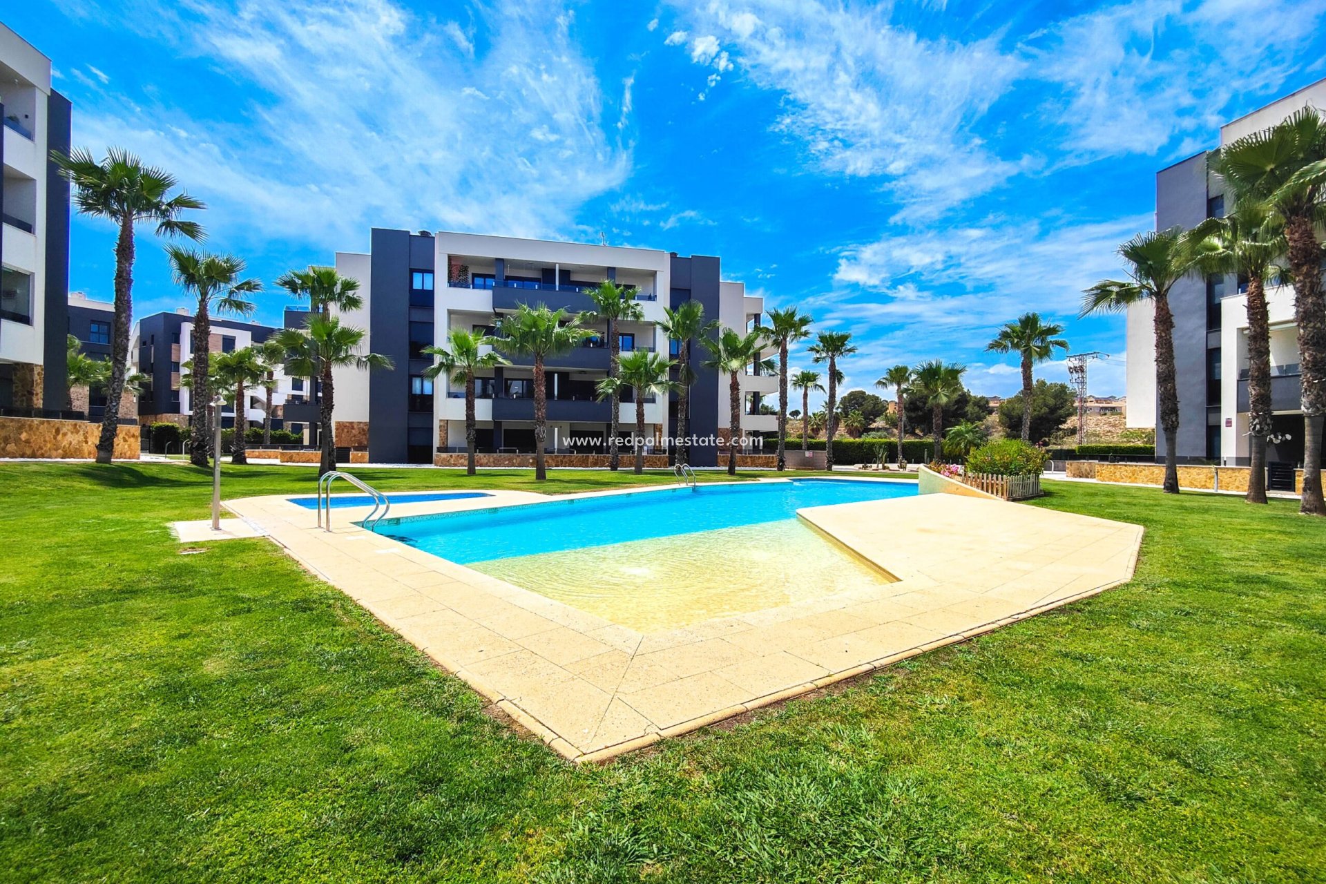 Reventa - Apartmentos -
Orihuela Costa