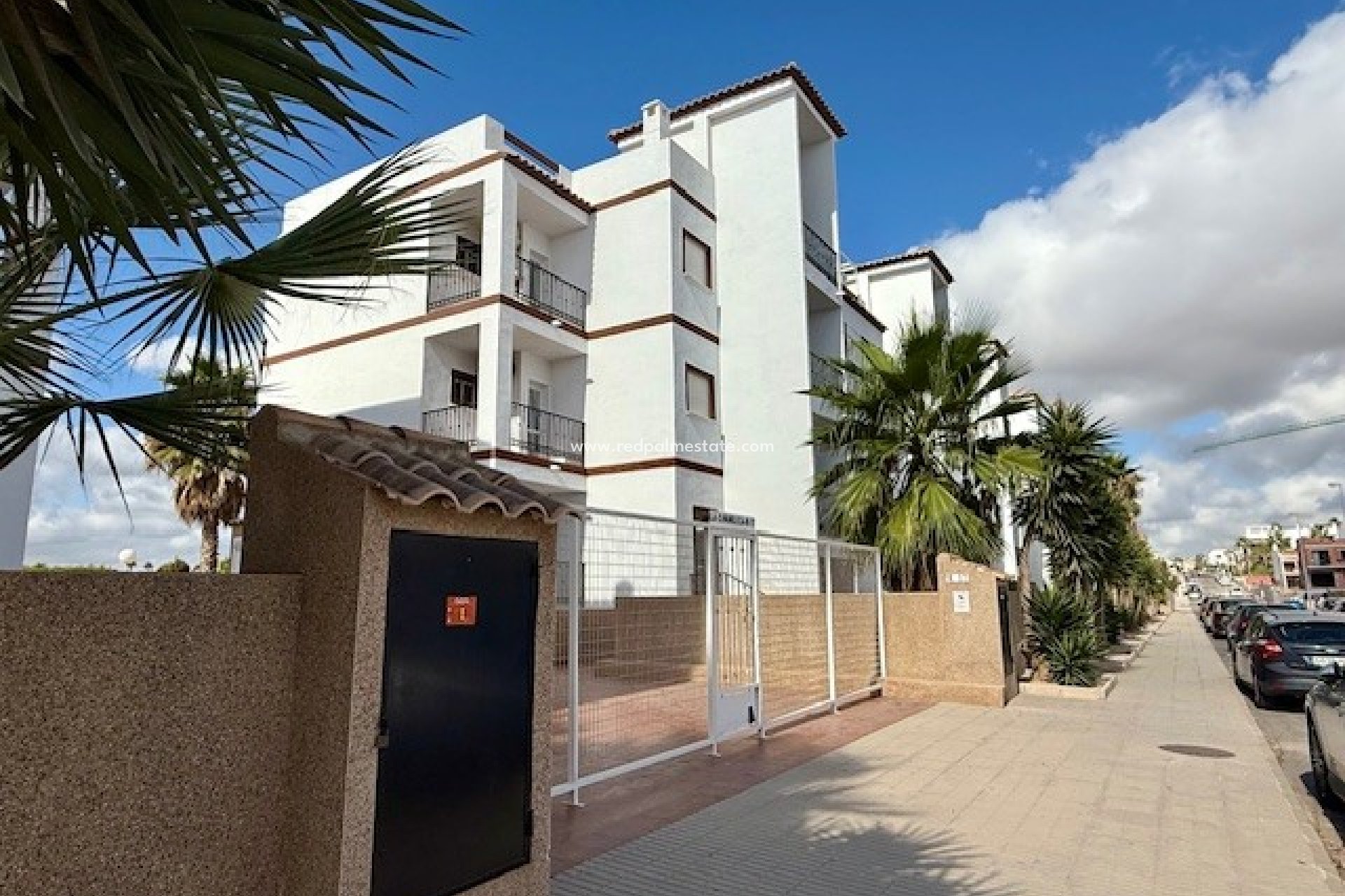 Reventa - Apartmentos -
Orihuela Costa