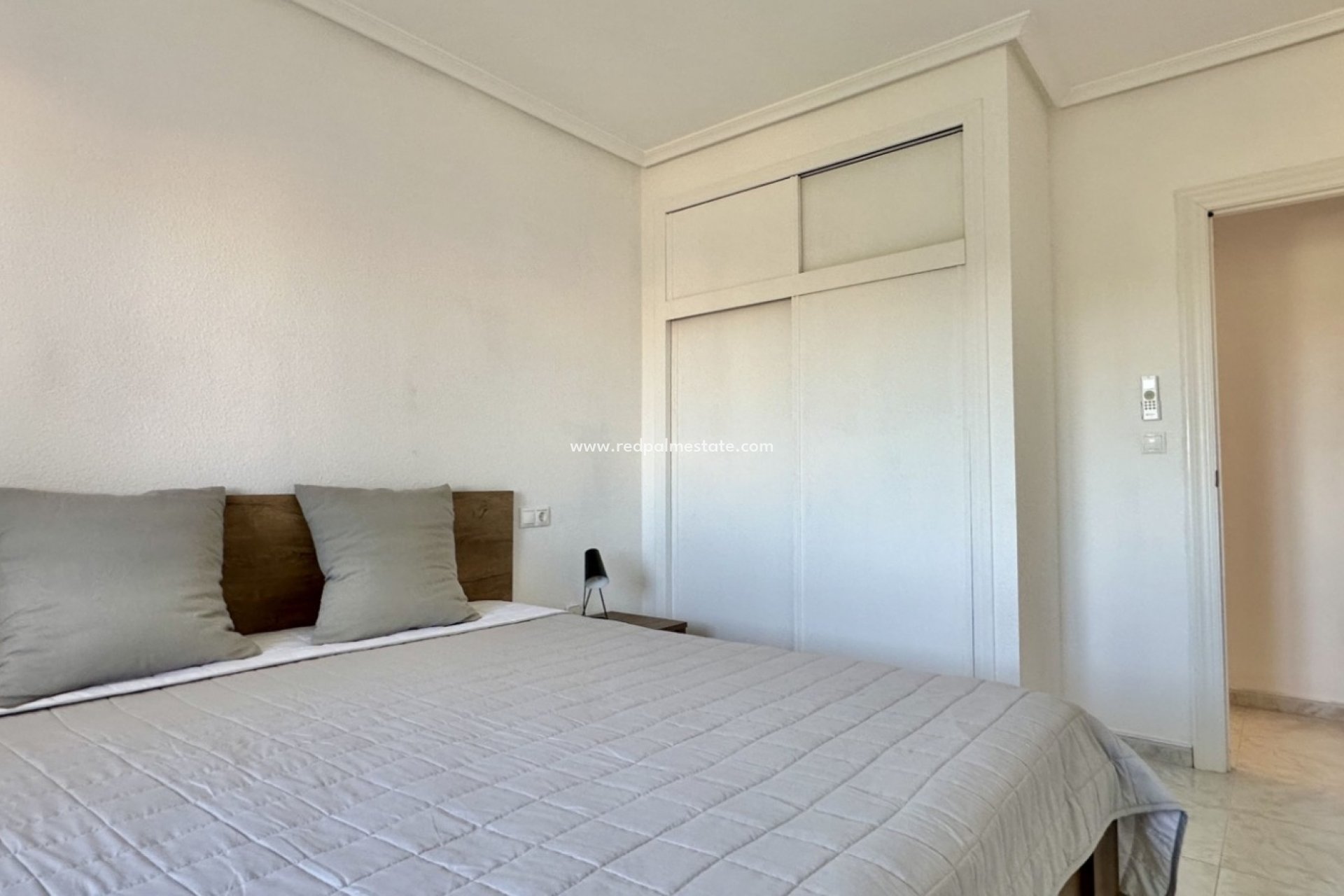 Reventa - Apartmentos -
Orihuela Costa