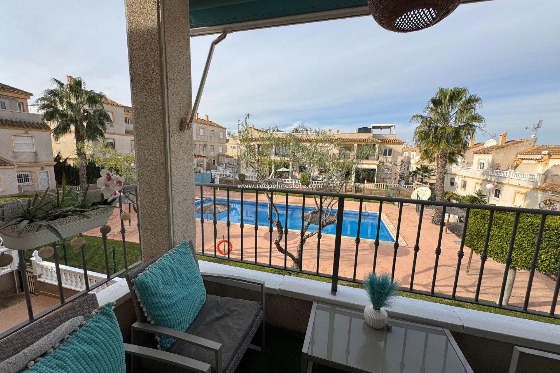Reventa - Apartmentos -
Orihuela Costa