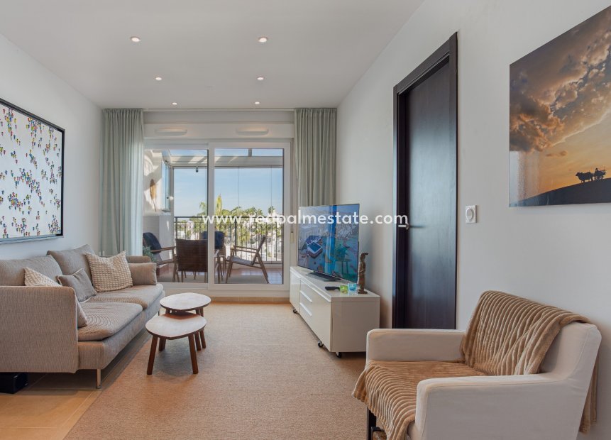 Reventa - Apartmentos -
Orihuela Costa