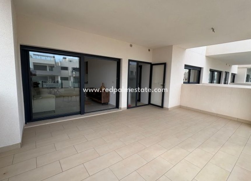 Reventa - Apartmentos -
Orihuela Costa