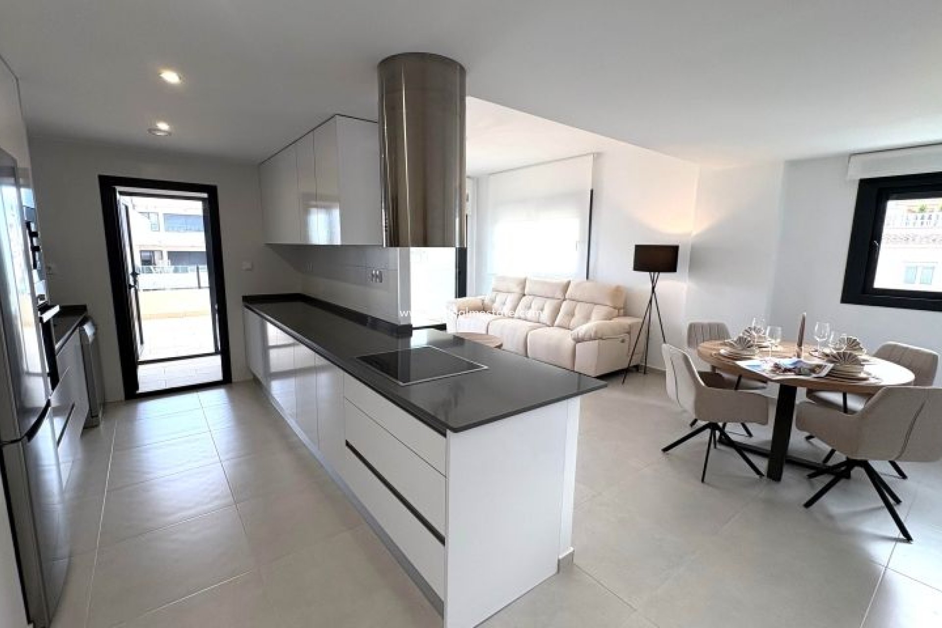 Reventa - Apartmentos -
Orihuela Costa