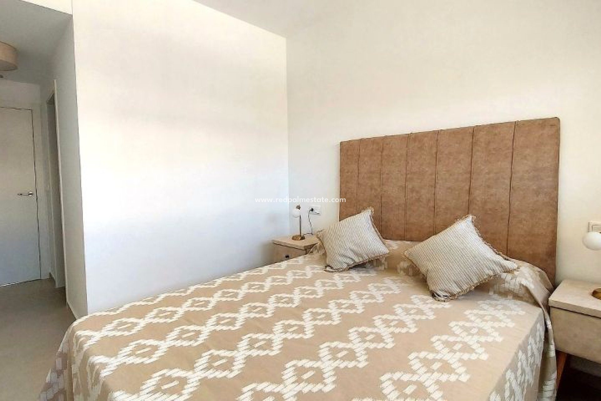 Reventa - Apartmentos -
Orihuela Costa