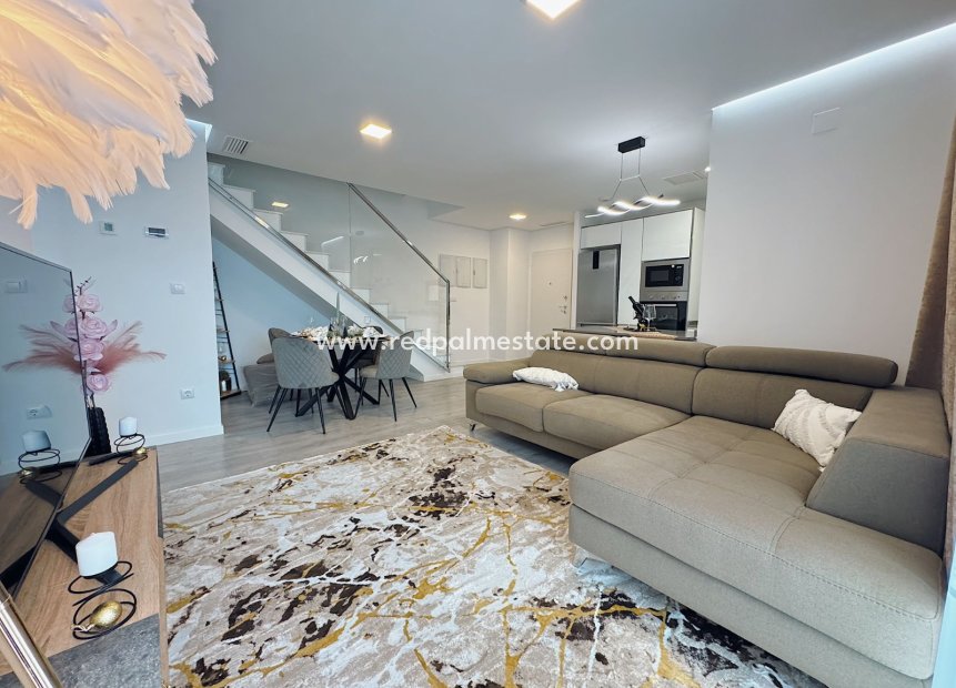 Reventa - Apartmentos -
Orihuela Costa