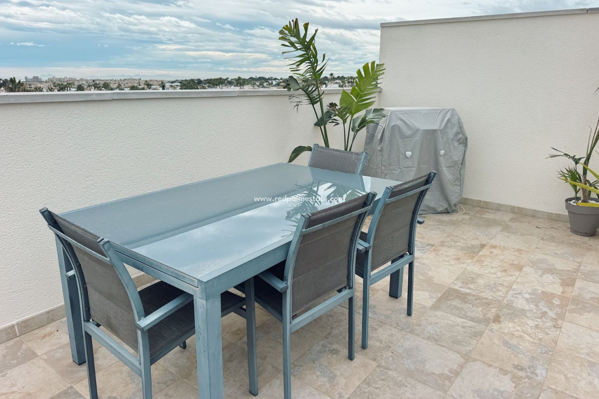 Reventa - Apartmentos -
Orihuela Costa