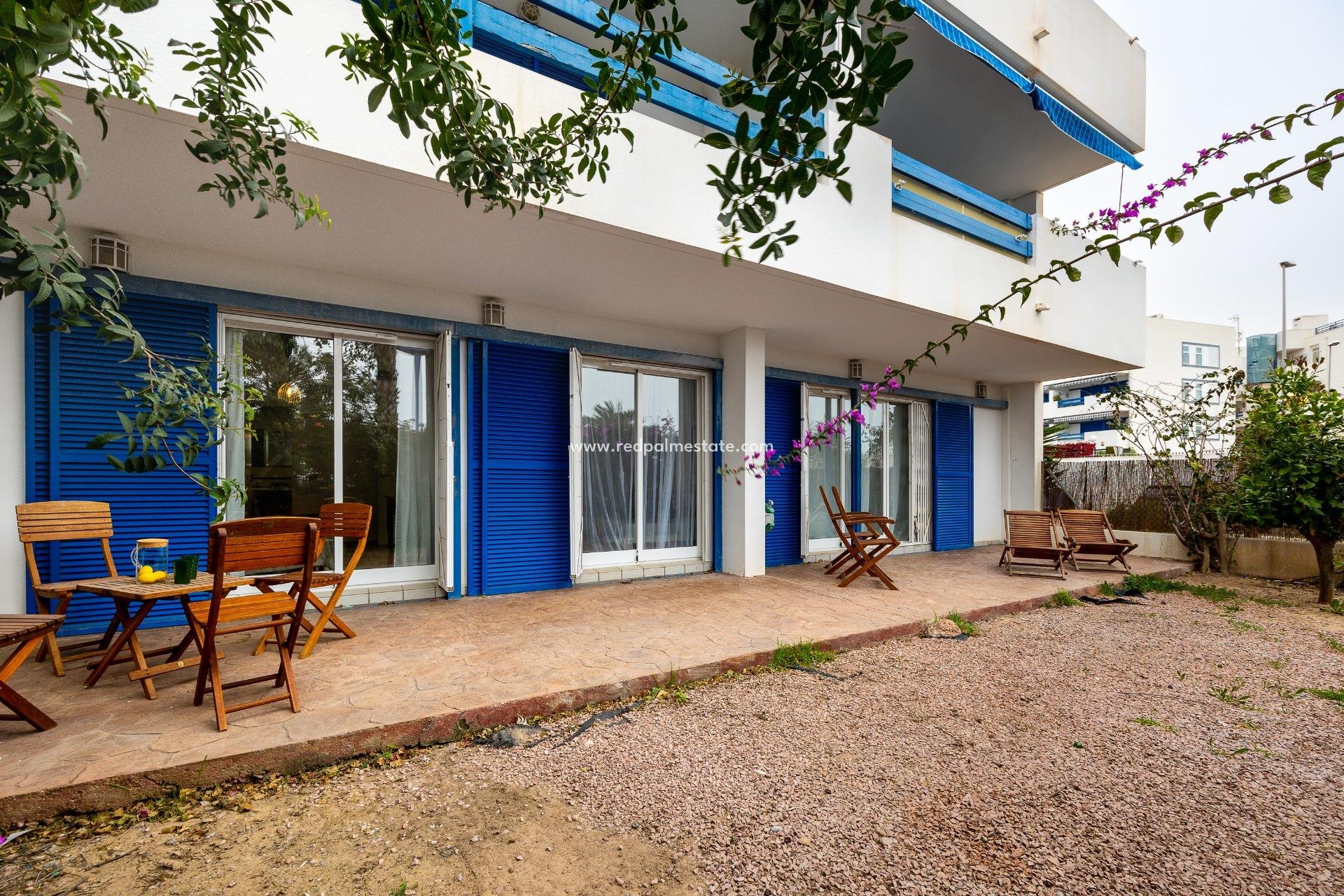 Reventa - Apartmentos -
Orihuela Costa