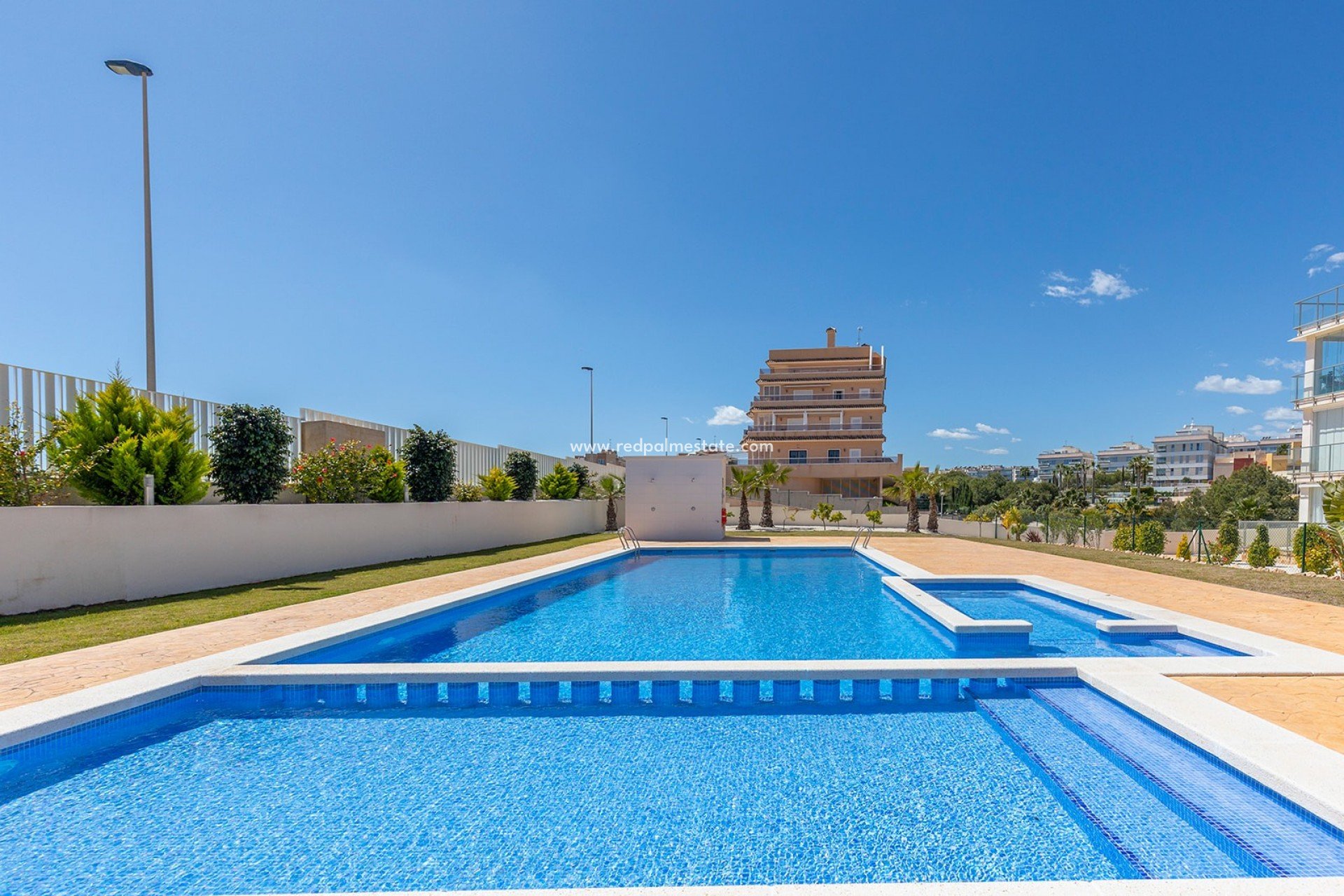 Reventa - Apartmentos -
Orihuela Costa