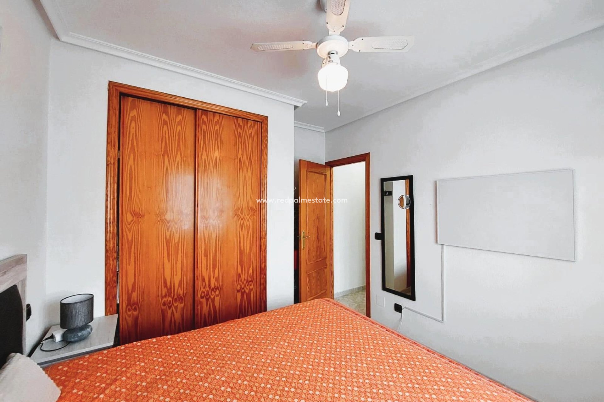 Reventa - Apartmentos -
Orihuela Costa