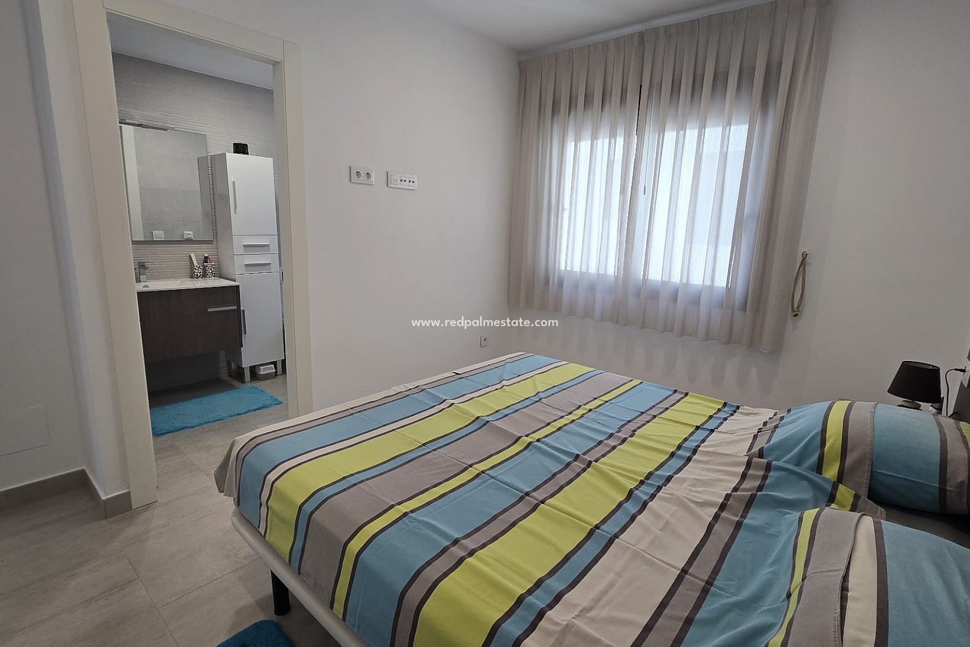 Reventa - Apartmentos -
Pilar de la Horadada - Costa Blanca