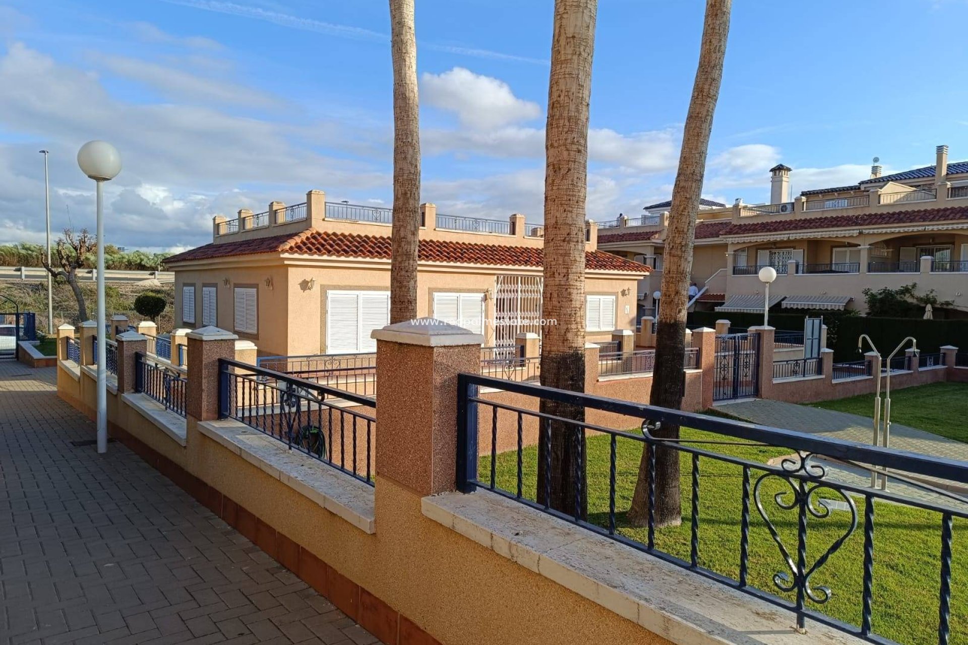 Reventa - Apartmentos -
Pilar de la Horadada - Riomar