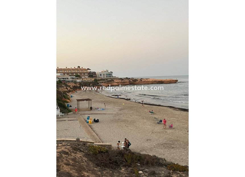 Reventa - Apartmentos -
Pilar de la Horadada - Torre de la Horadada