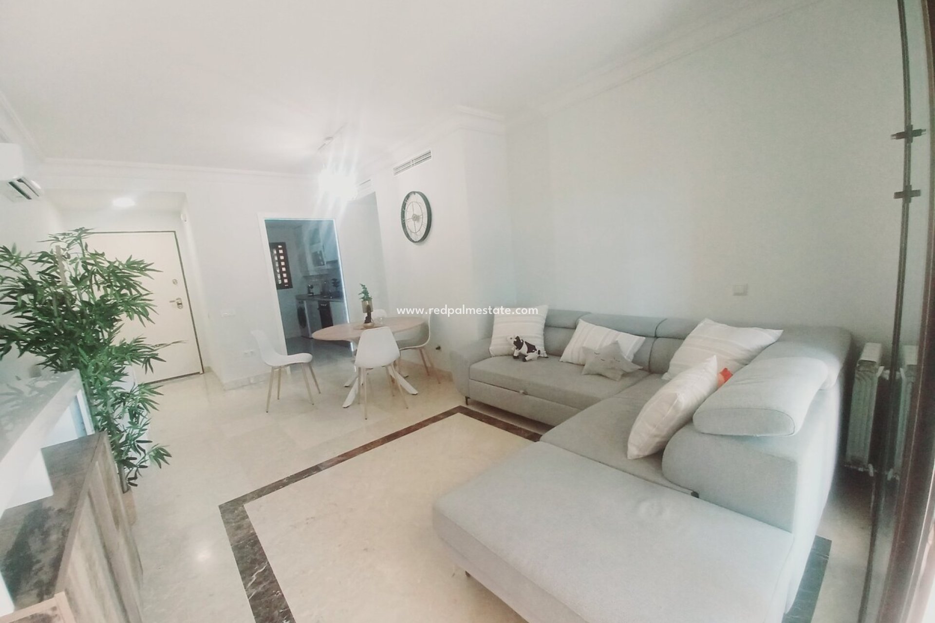 Reventa - Apartmentos -
Roda Golf Resort - Inland