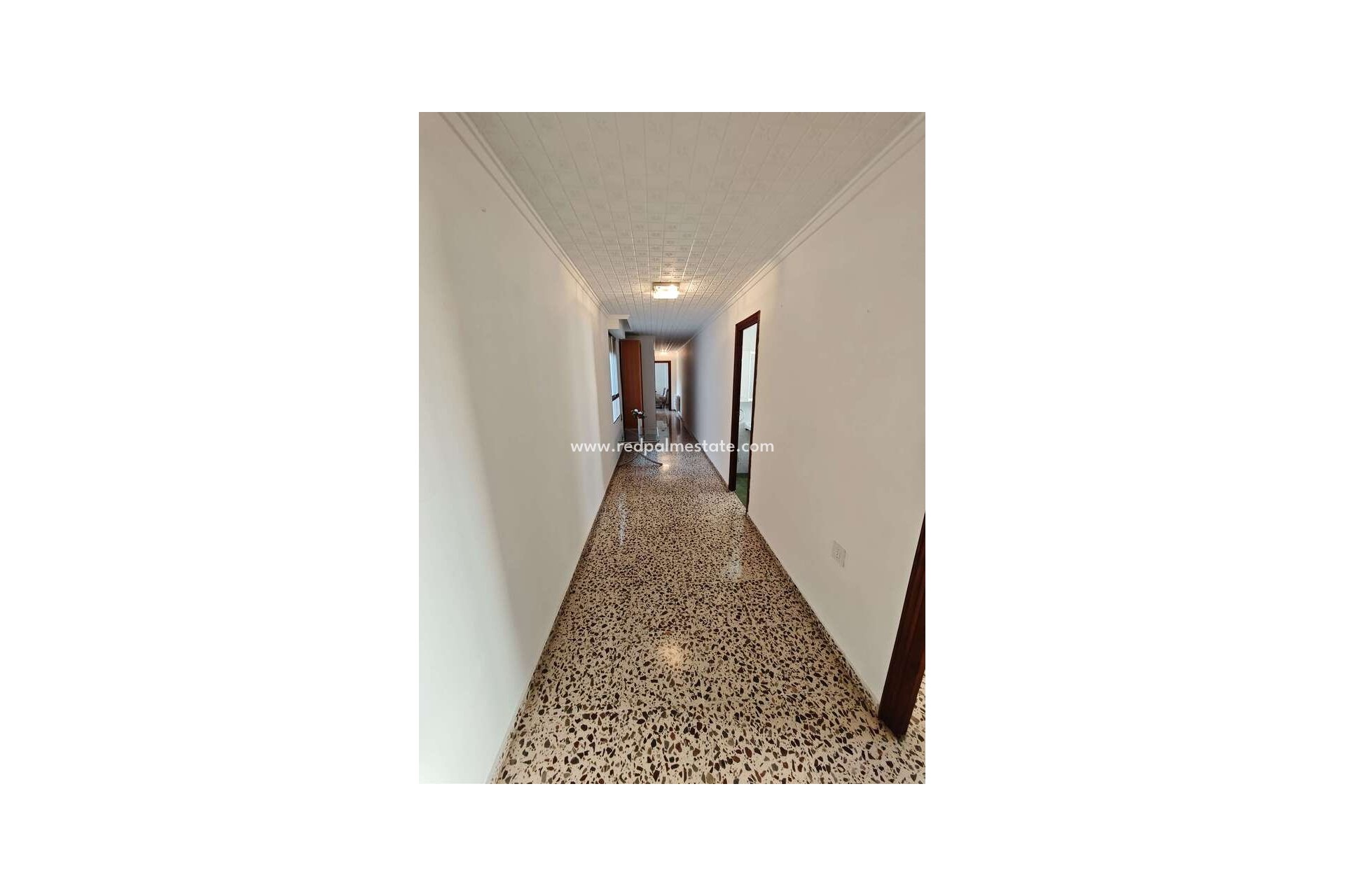 Reventa - Apartmentos -
Salinas - Inland