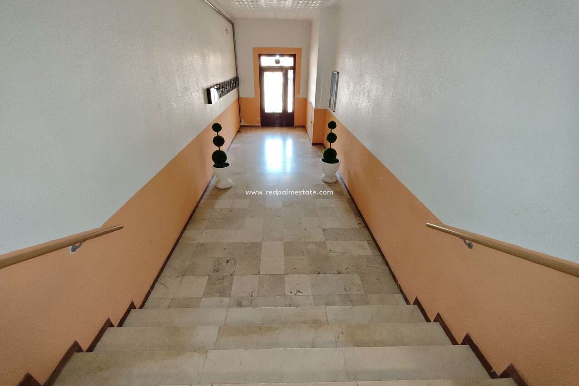 Reventa - Apartmentos -
Salinas - Inland