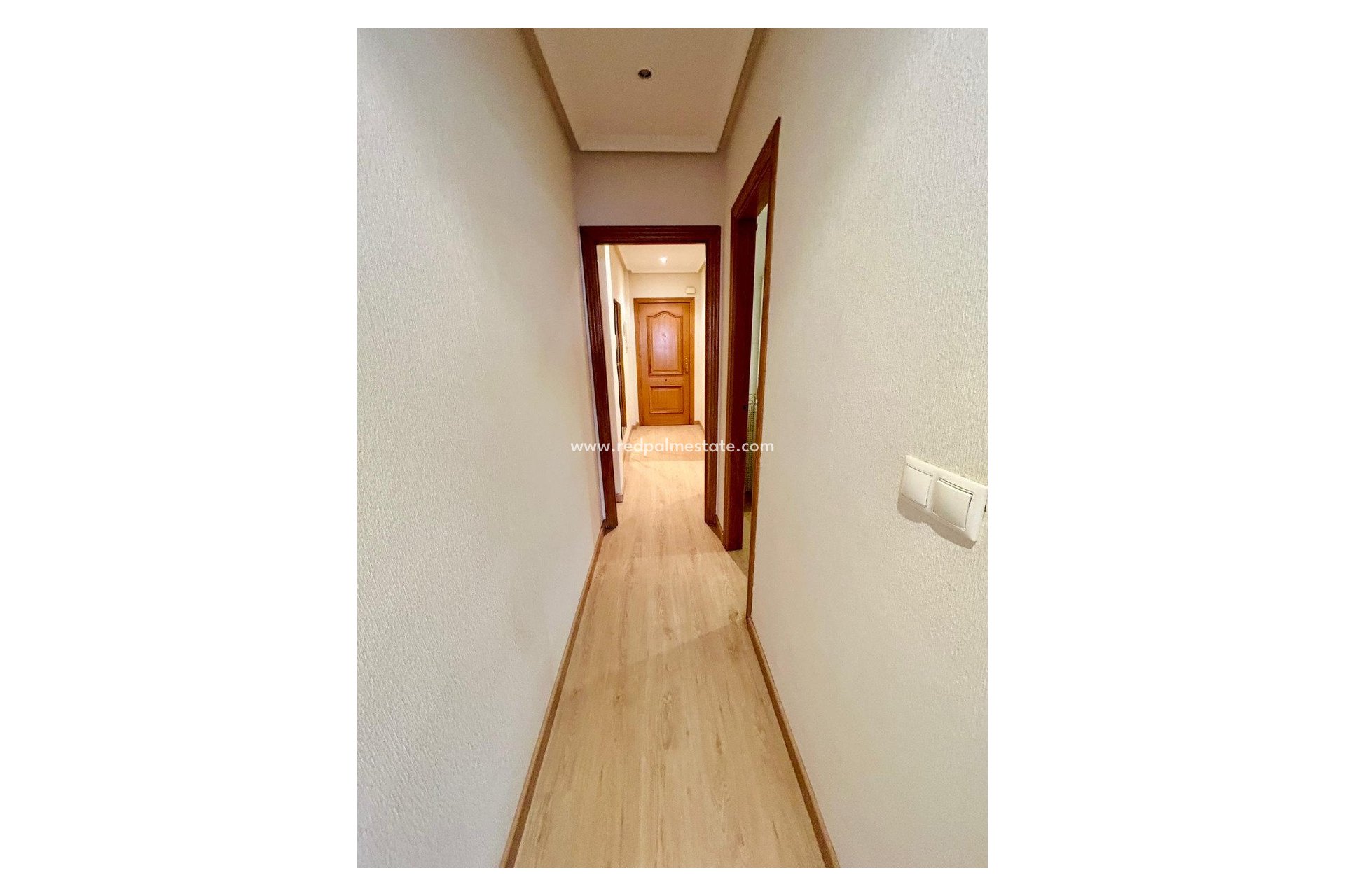 Reventa - Apartmentos -
San Isidro - Inland