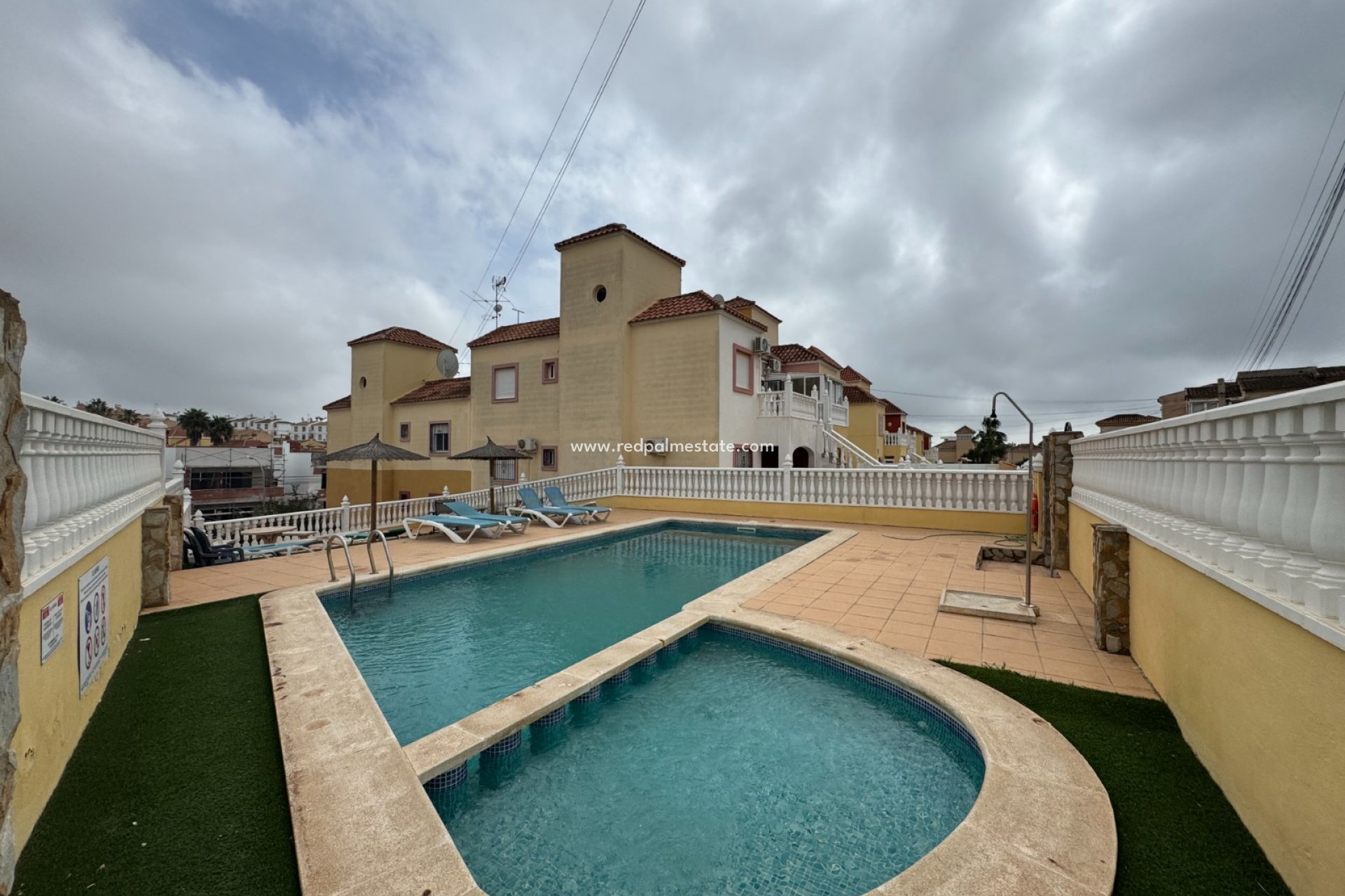 Reventa - Apartmentos -
San Miguel de Salinas - Inland