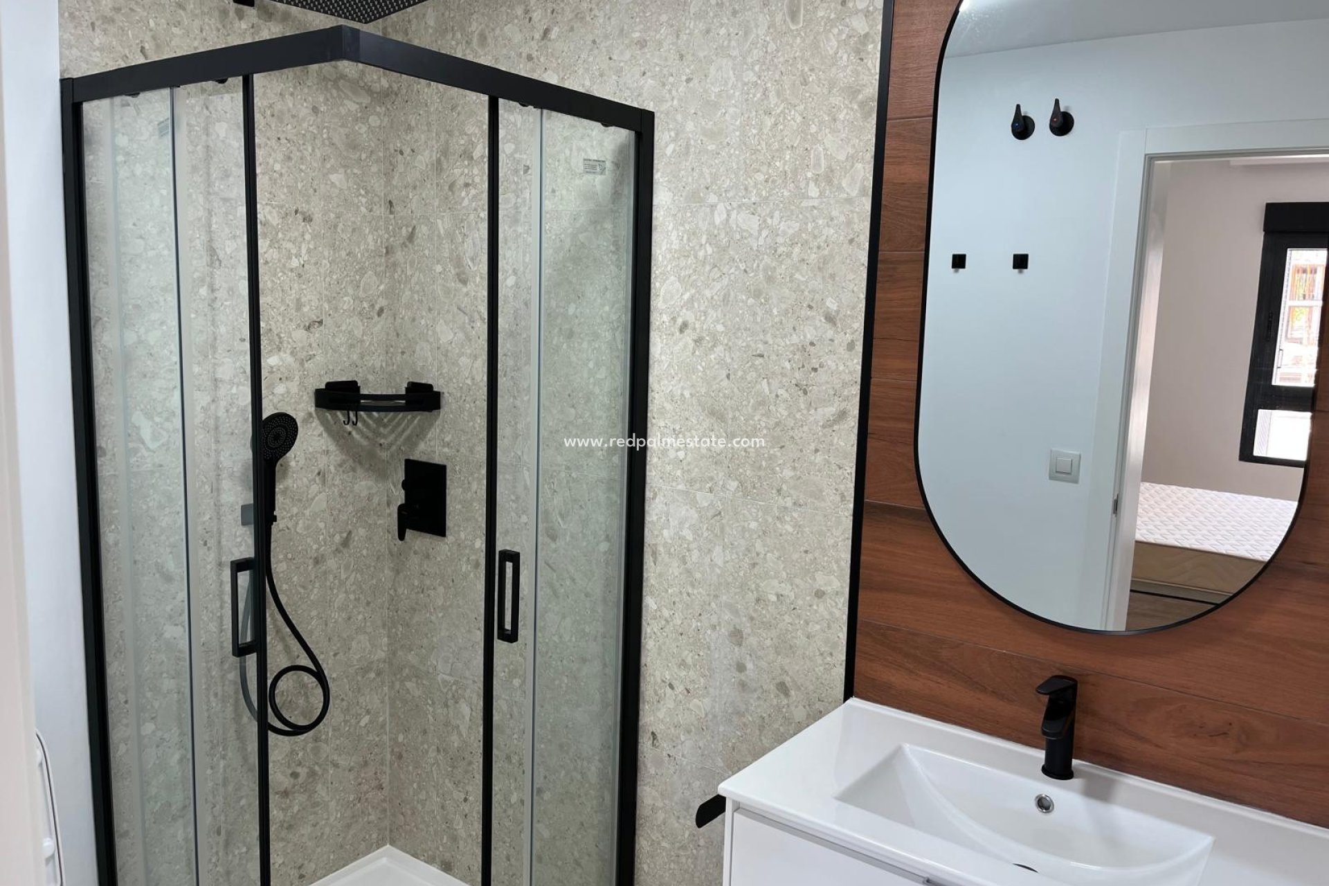 Reventa - Apartmentos -
San Miguel de Salinas - Inland