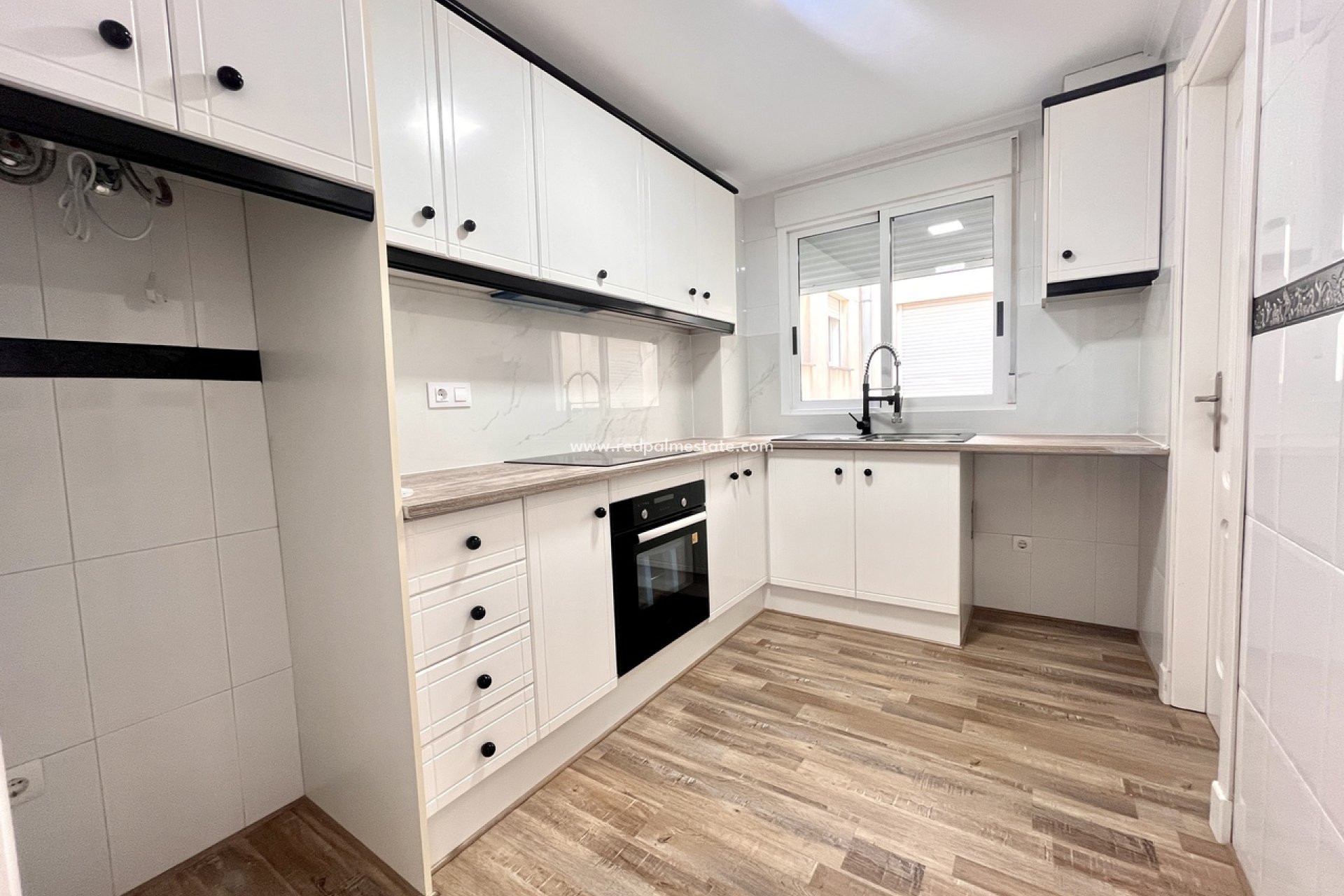 Reventa - Apartmentos -
San Miguel de Salinas - Inland