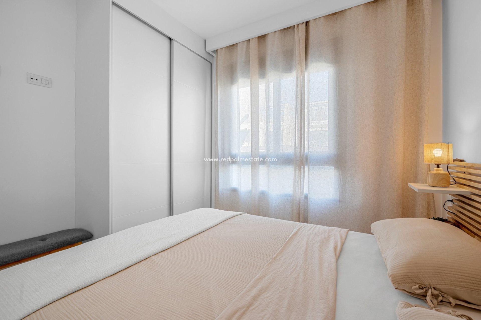 Reventa - Apartmentos -
San Miguel de Salinas - Inland