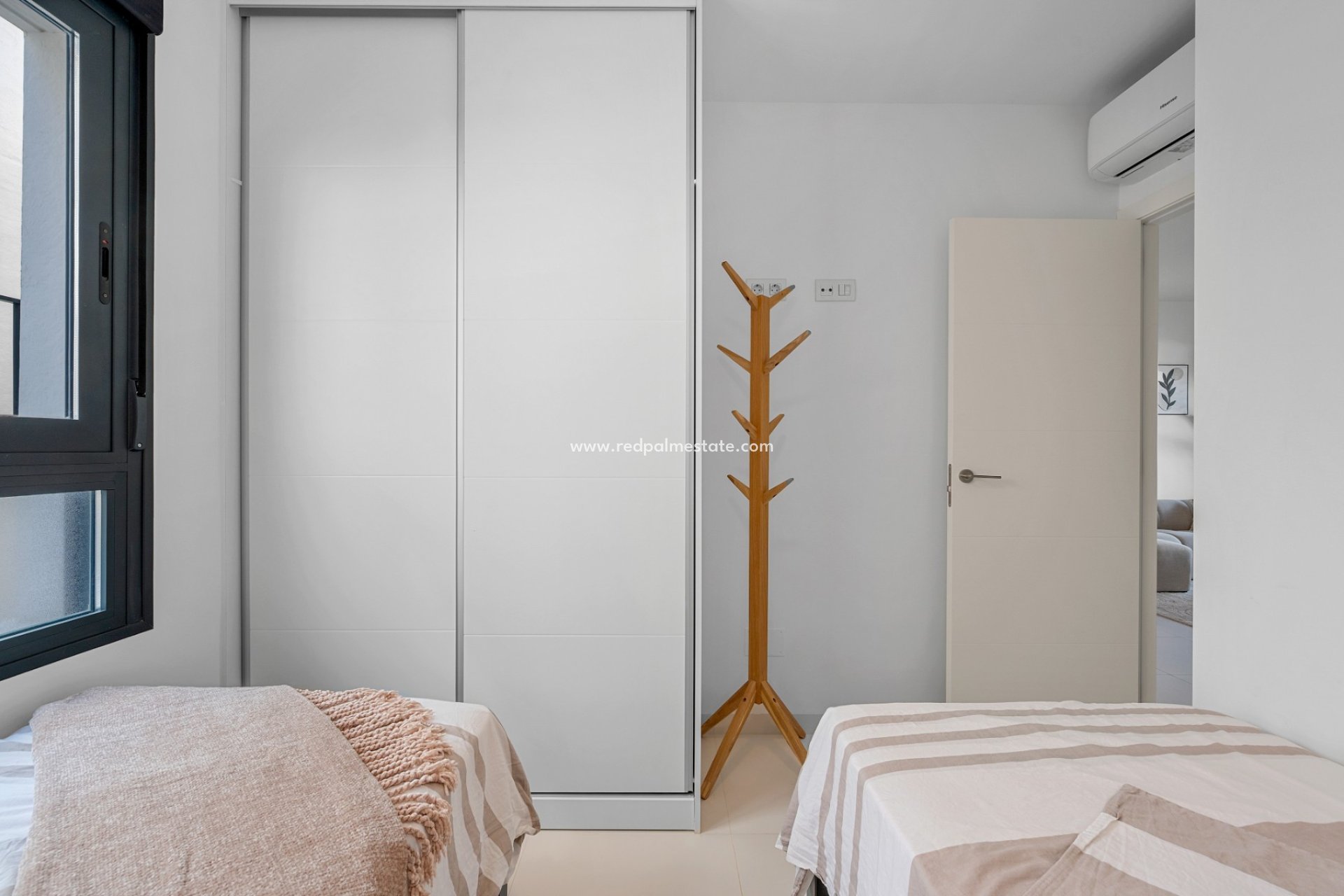 Reventa - Apartmentos -
San Miguel de Salinas - Inland