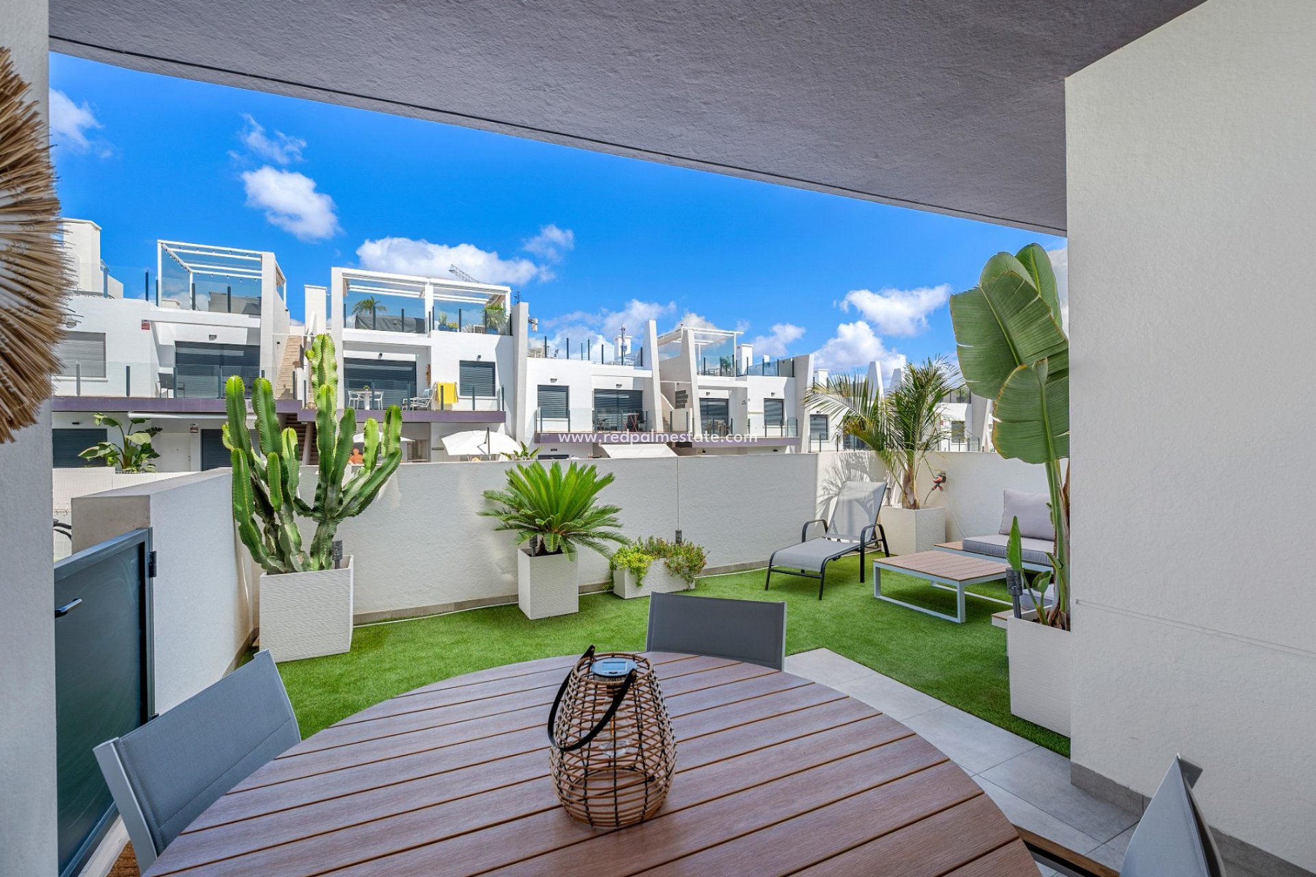 Reventa - Apartmentos -
San Miguel de Salinas - Inland