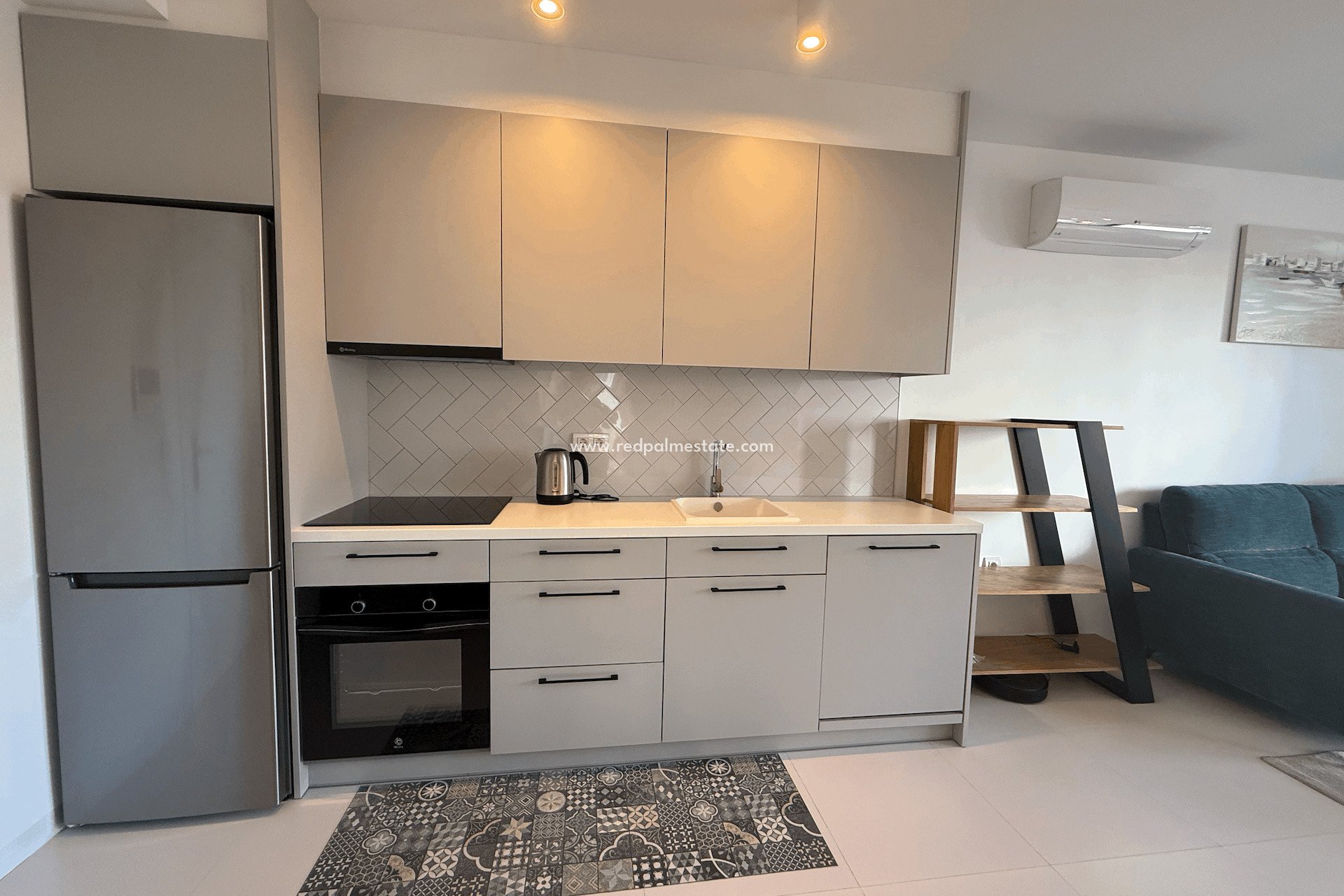 Reventa - Apartmentos -
San Miguel de Salinas - Inland