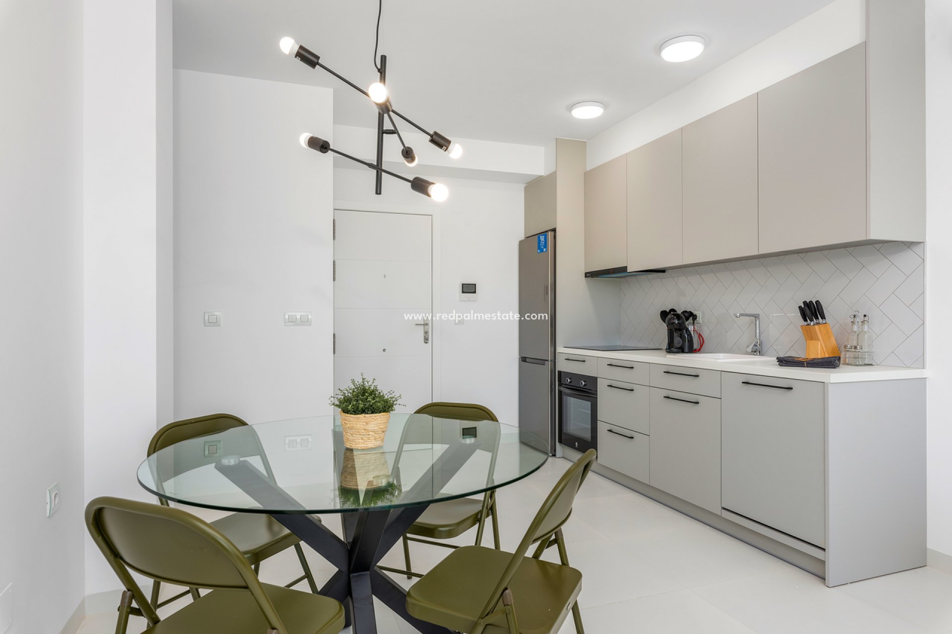 Reventa - Apartmentos -
San Miguel de Salinas - Inland