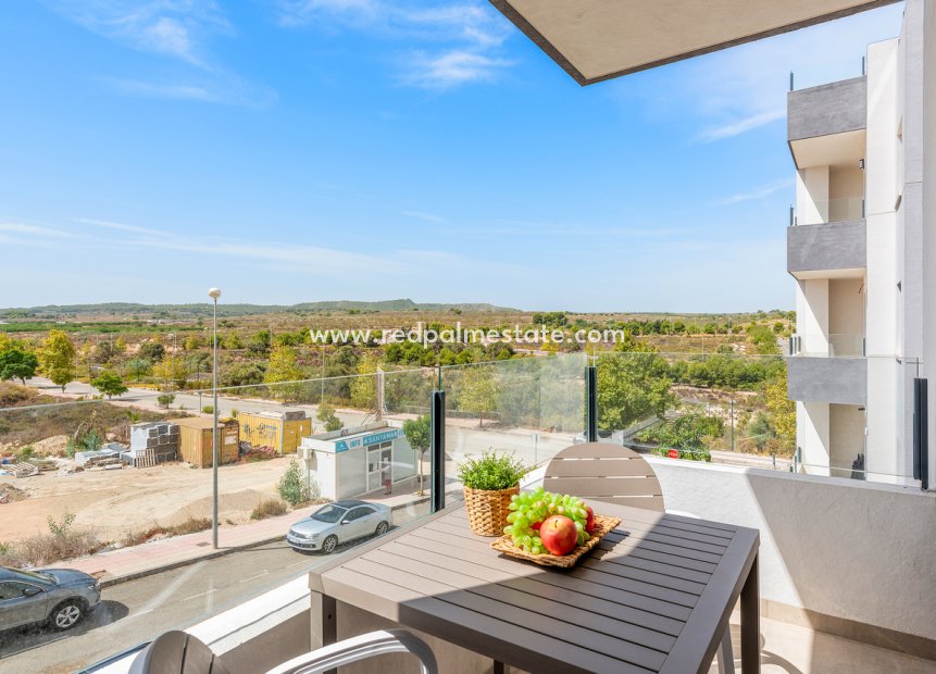 Reventa - Apartmentos -
San Miguel de Salinas - Inland