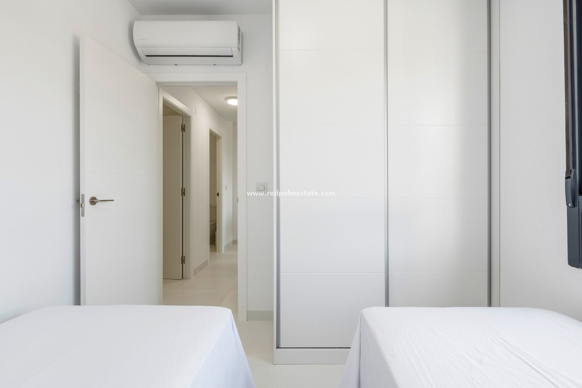 Reventa - Apartmentos -
San Miguel de Salinas - Inland