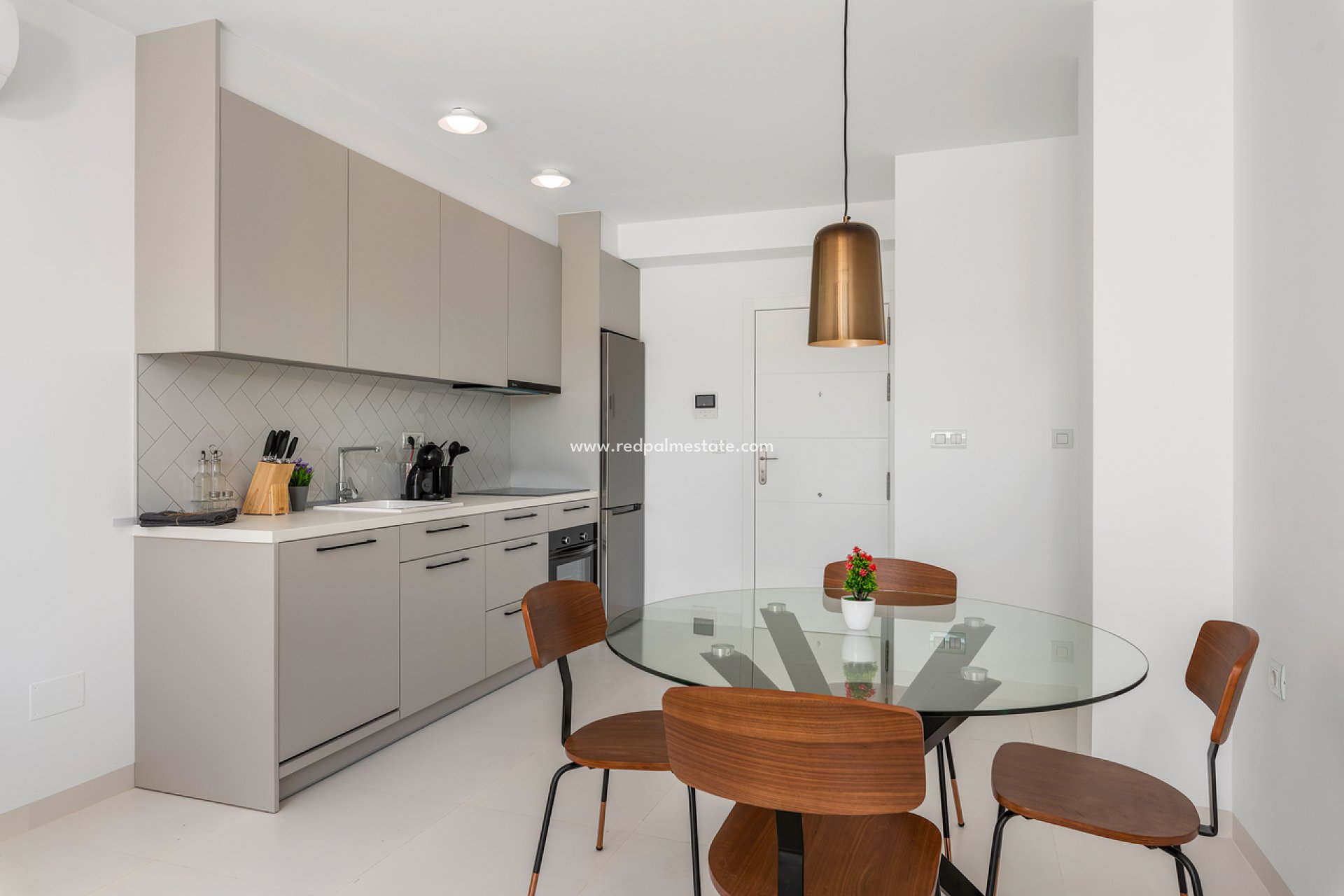 Reventa - Apartmentos -
San Miguel de Salinas - Inland