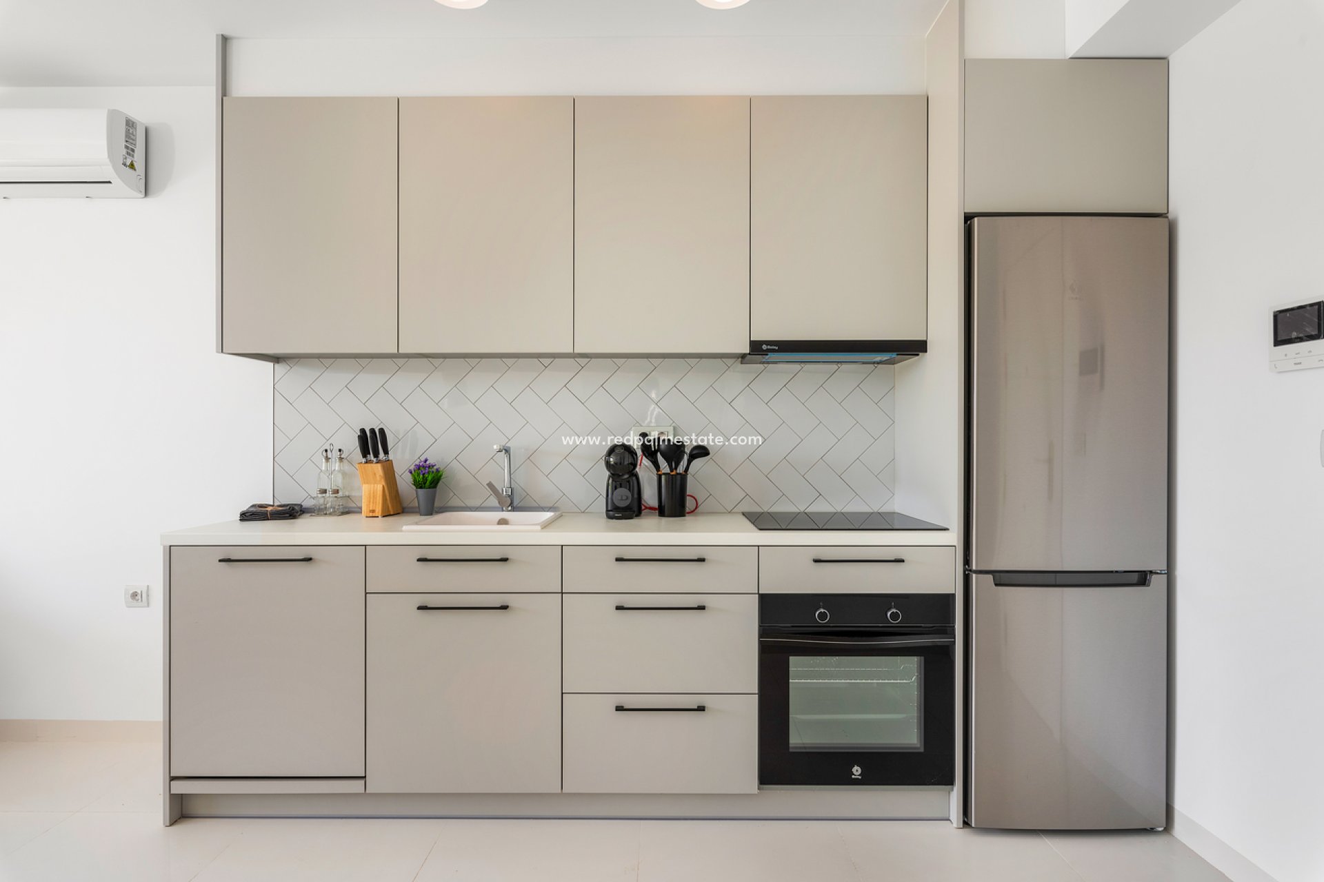 Reventa - Apartmentos -
San Miguel de Salinas - Inland