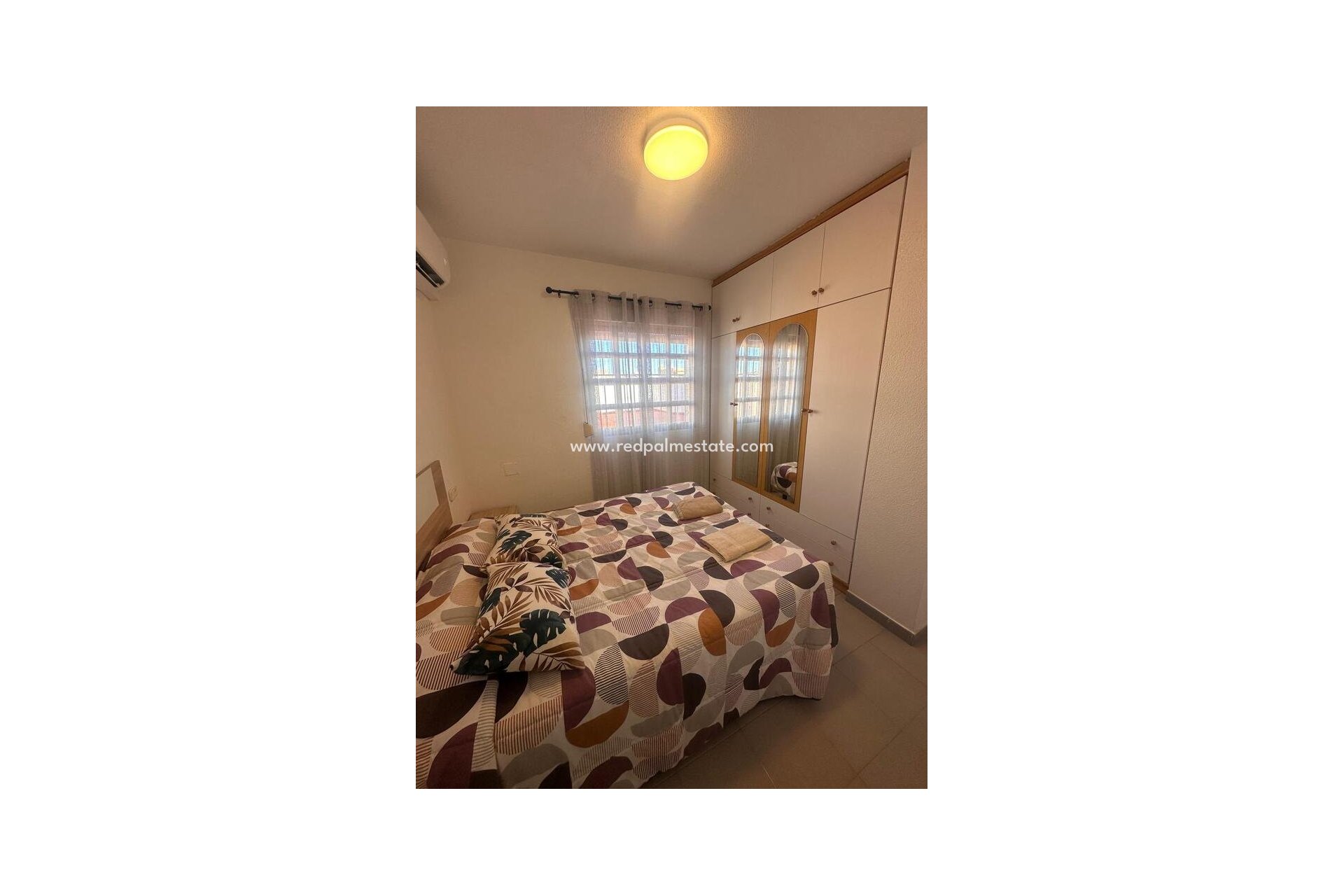 Reventa - Apartmentos -
San Pedro del Pinatar - Lo pagan