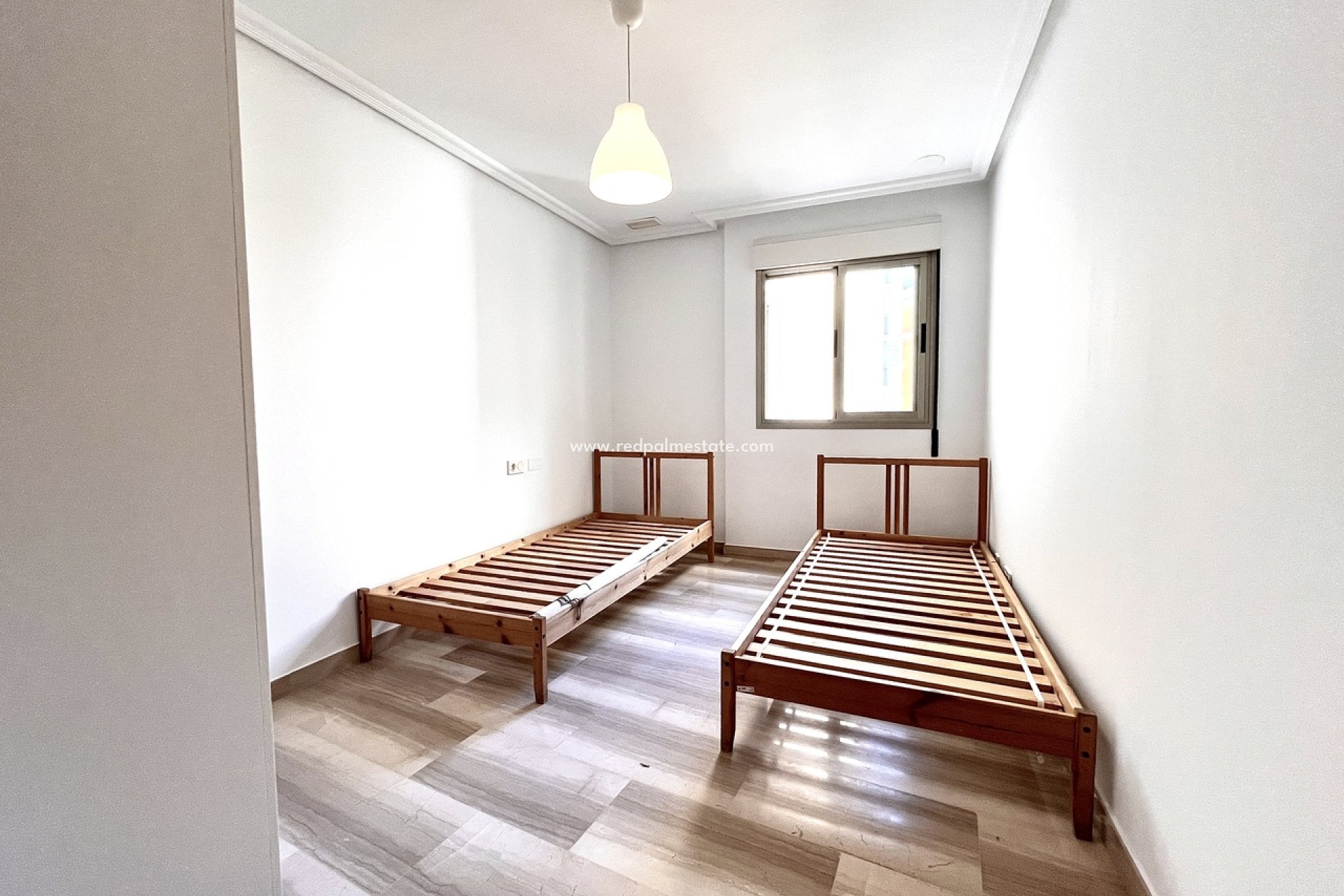 Reventa - Apartmentos -
Santa Pola - Costa Blanca