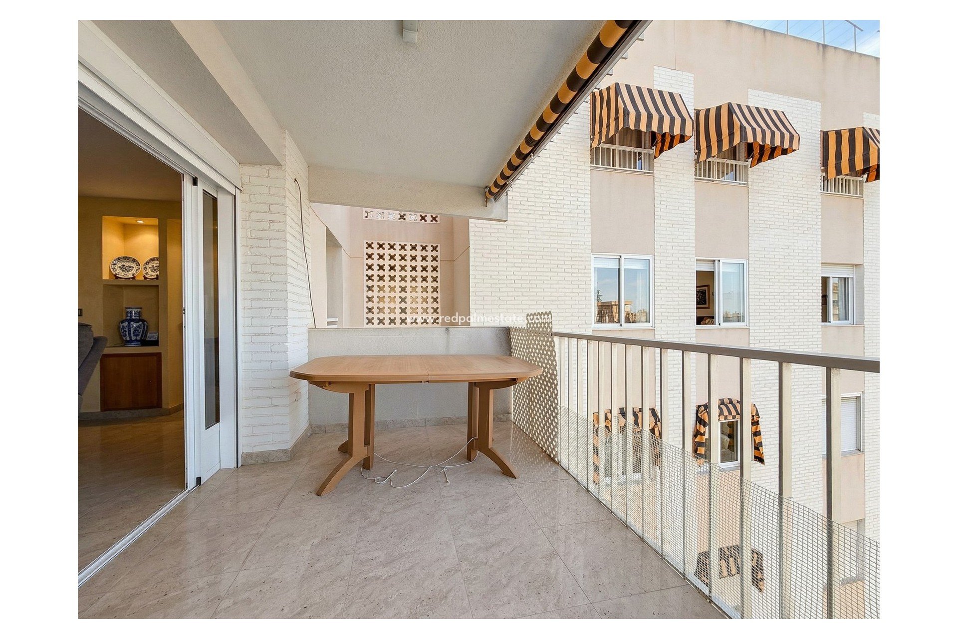 Reventa - Apartmentos -
Santa Pola