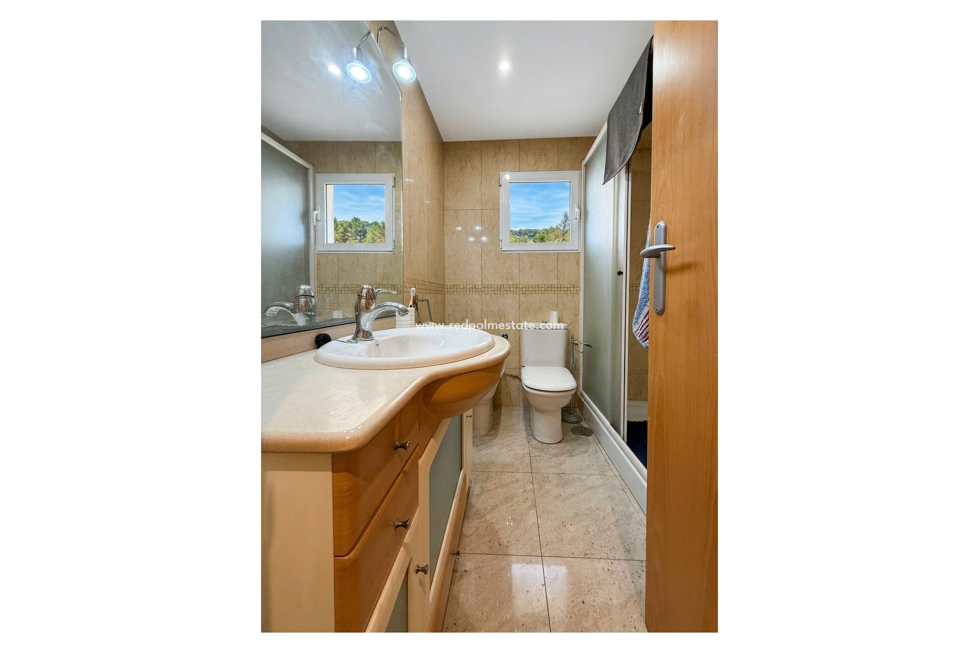 Reventa - Apartmentos -
Santa Pola