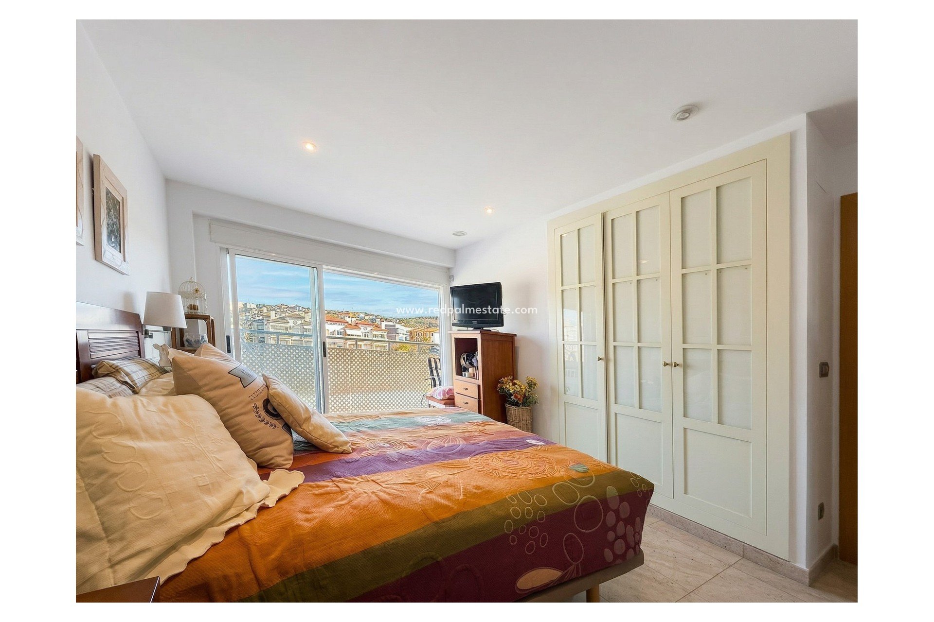 Reventa - Apartmentos -
Santa Pola