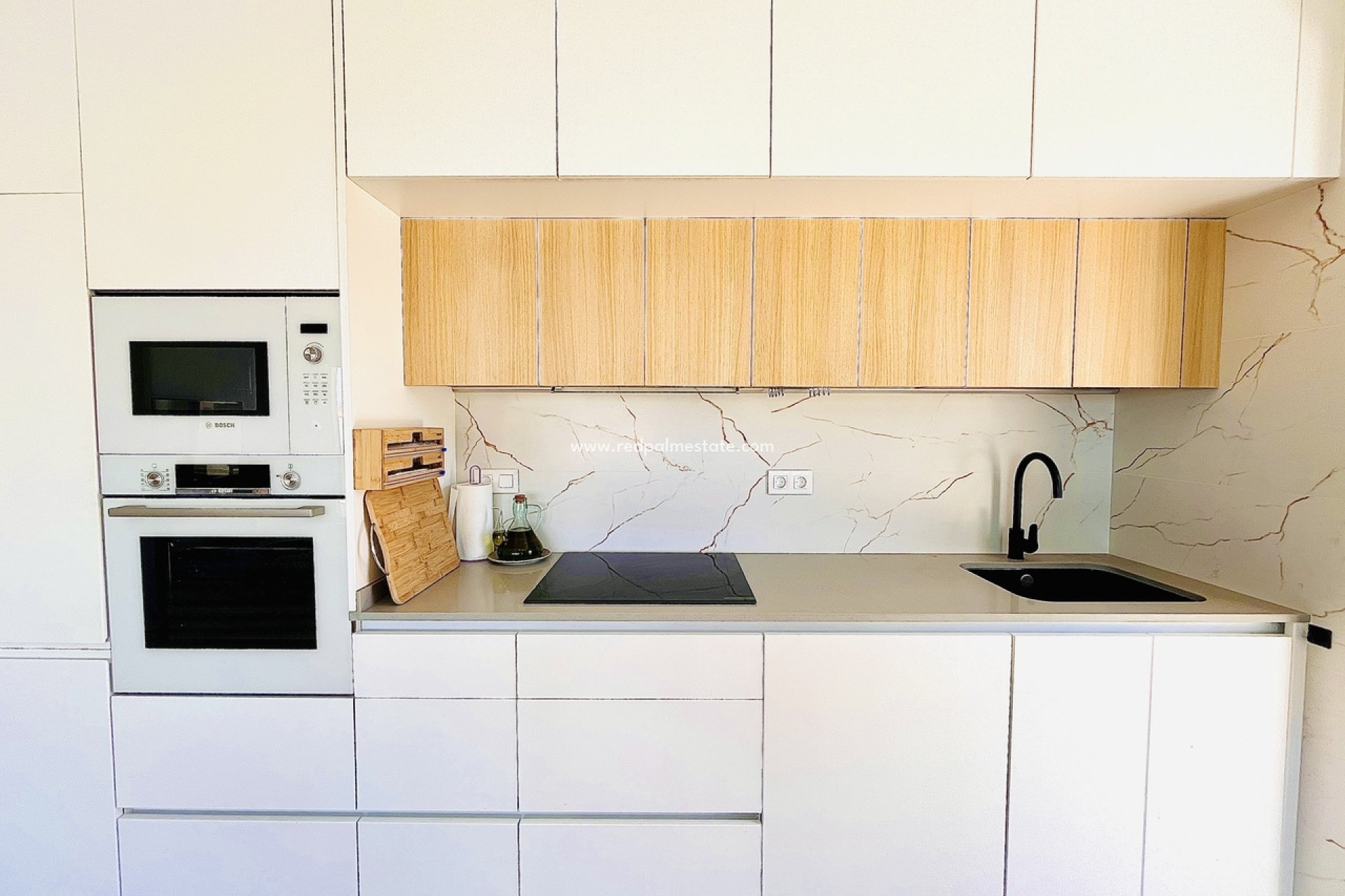 Reventa - Apartmentos -
Torre de la Horadada - Costa Blanca