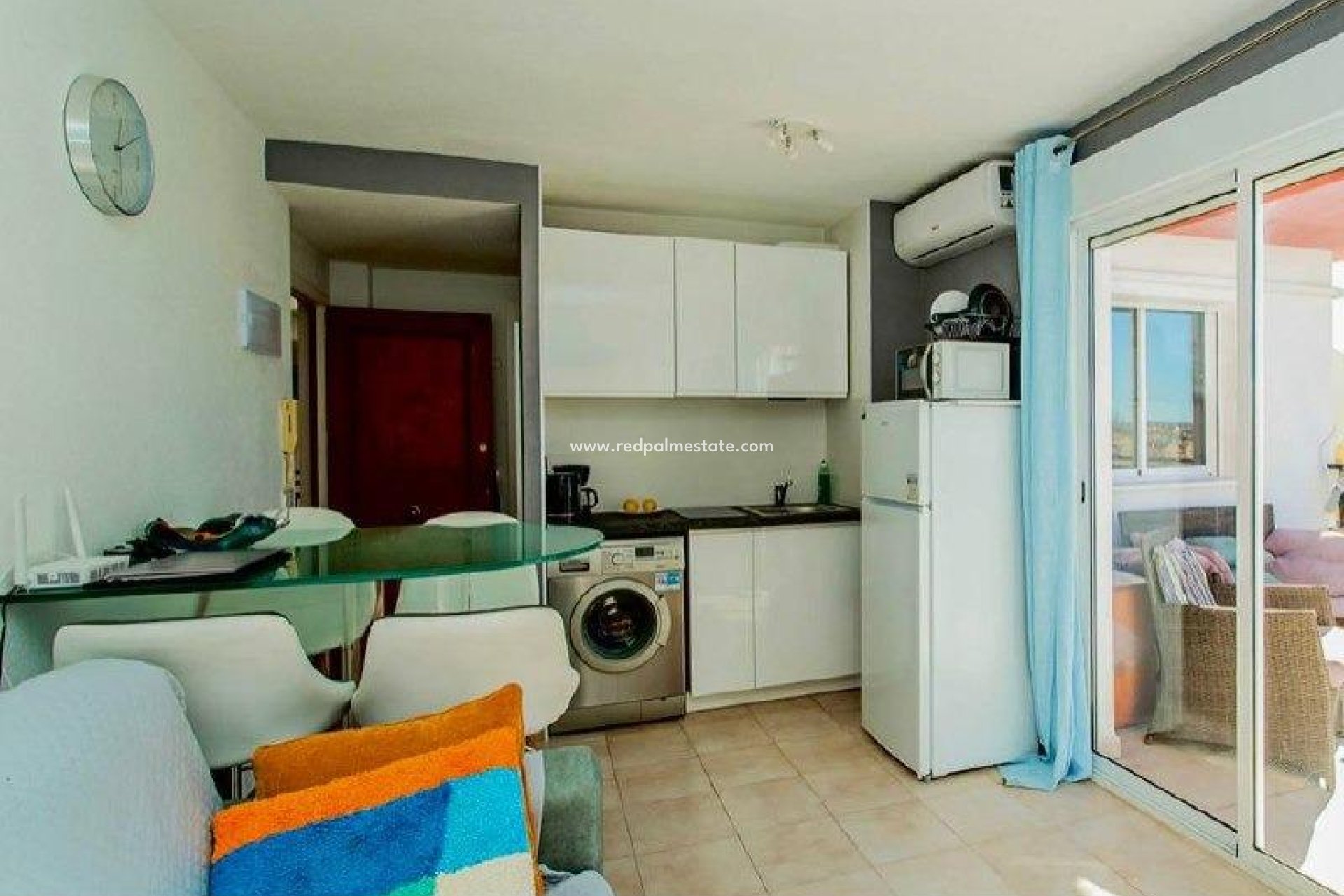 Reventa - Apartmentos -
Torrevieja - Aguas Nueva