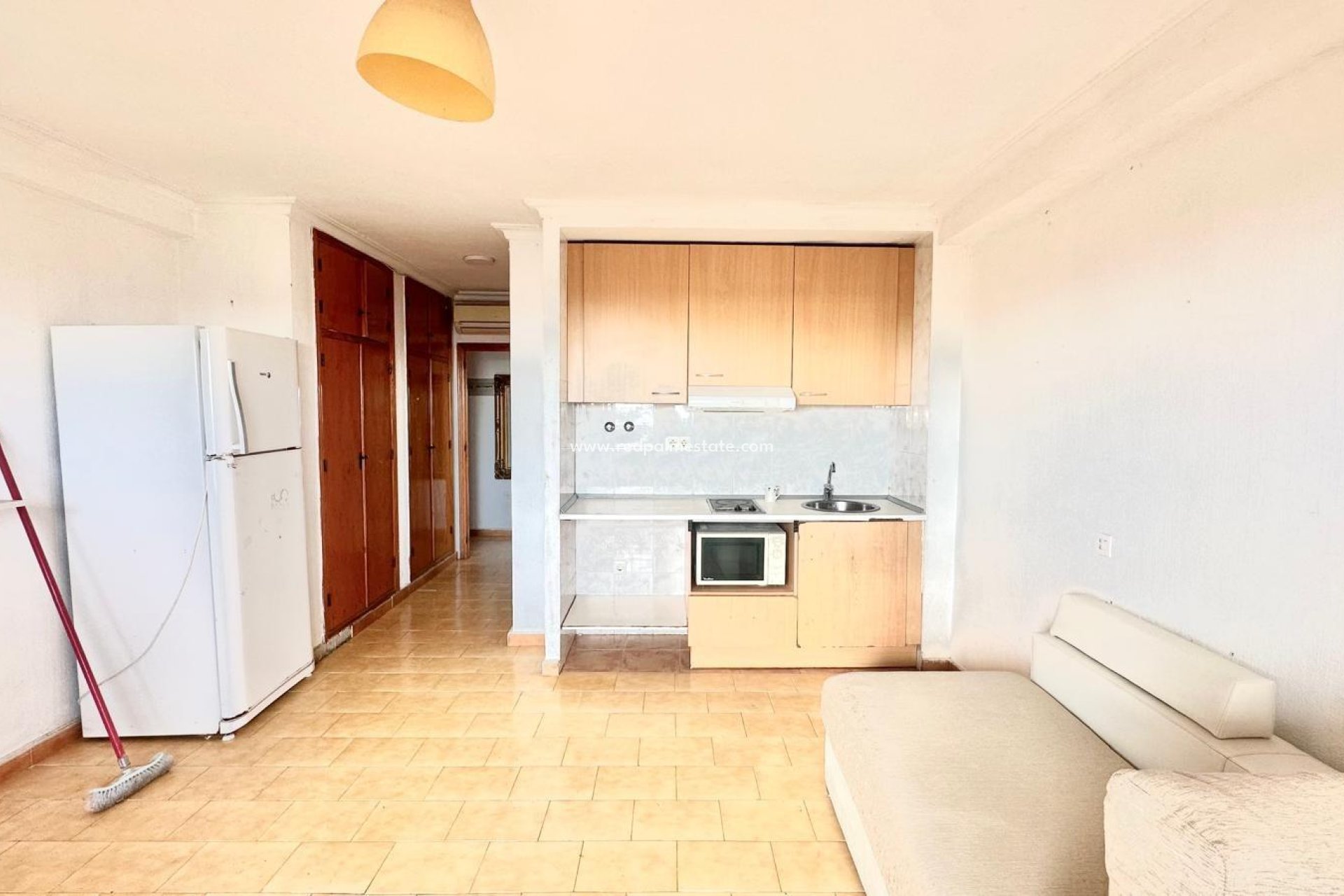 Reventa - Apartmentos -
Torrevieja - Aguas Nueva