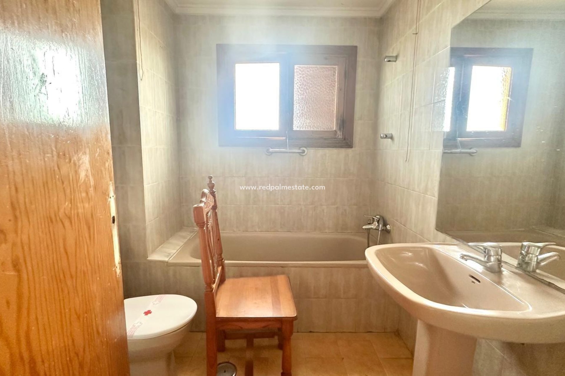 Reventa - Apartmentos -
Torrevieja - Aguas Nueva